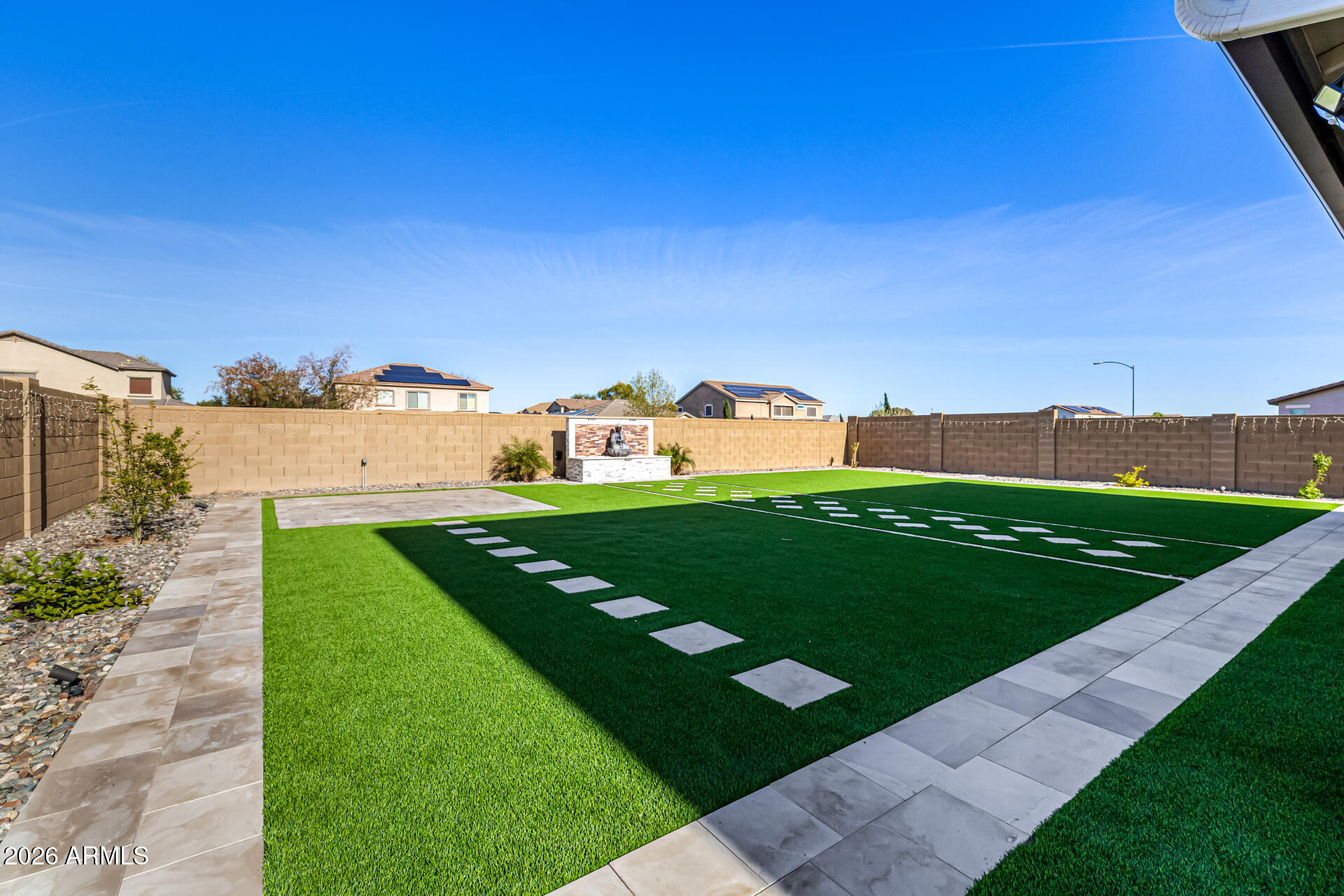 CRESTFIELD MANOR AT ARIZONA FARMS VILLAGE PAR 7 - Residential