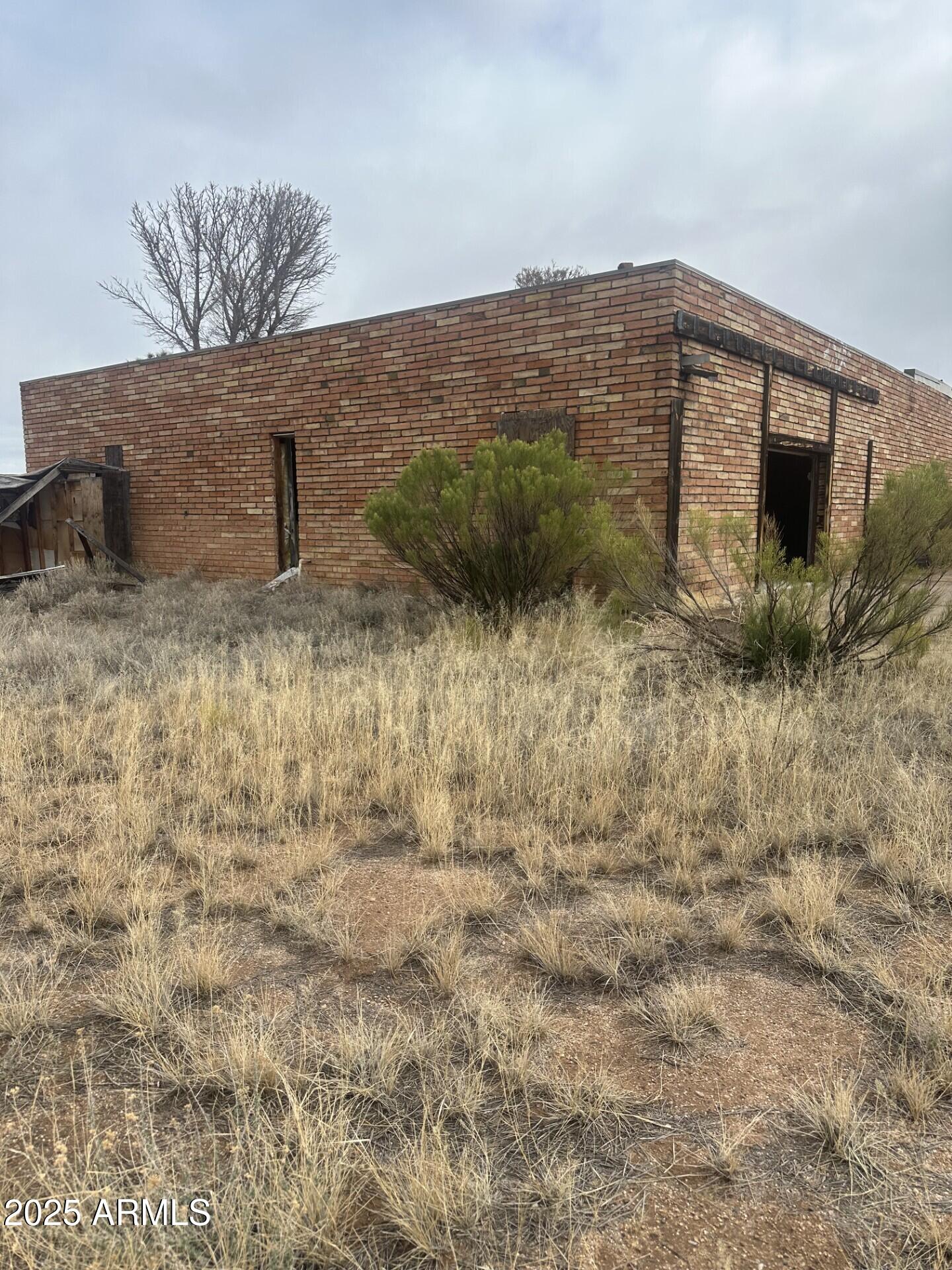 1138 E IRONWOOD Road