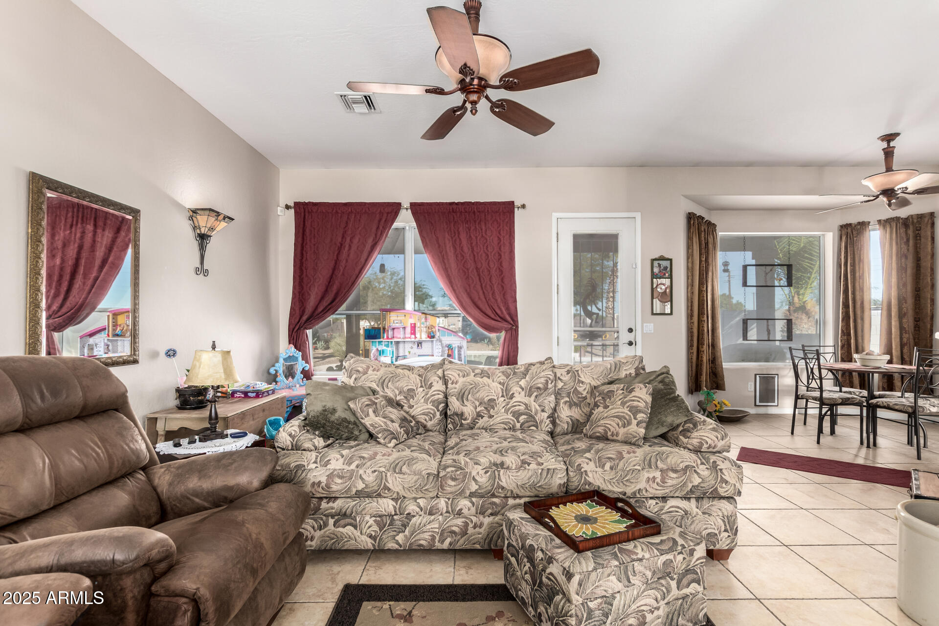 450 W CASA GRANDE LAKES Boulevard