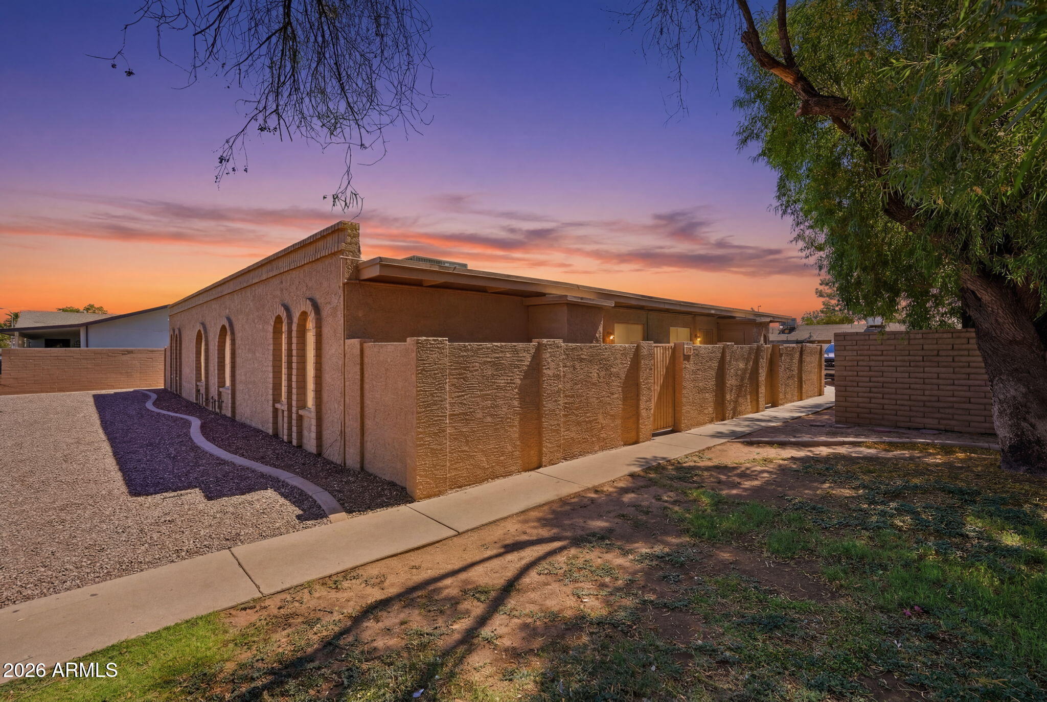 1415 N PLEASANT Drive