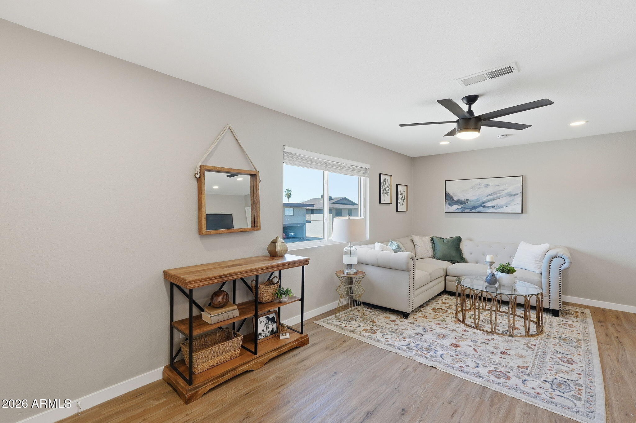 4756 E MORELAND Street