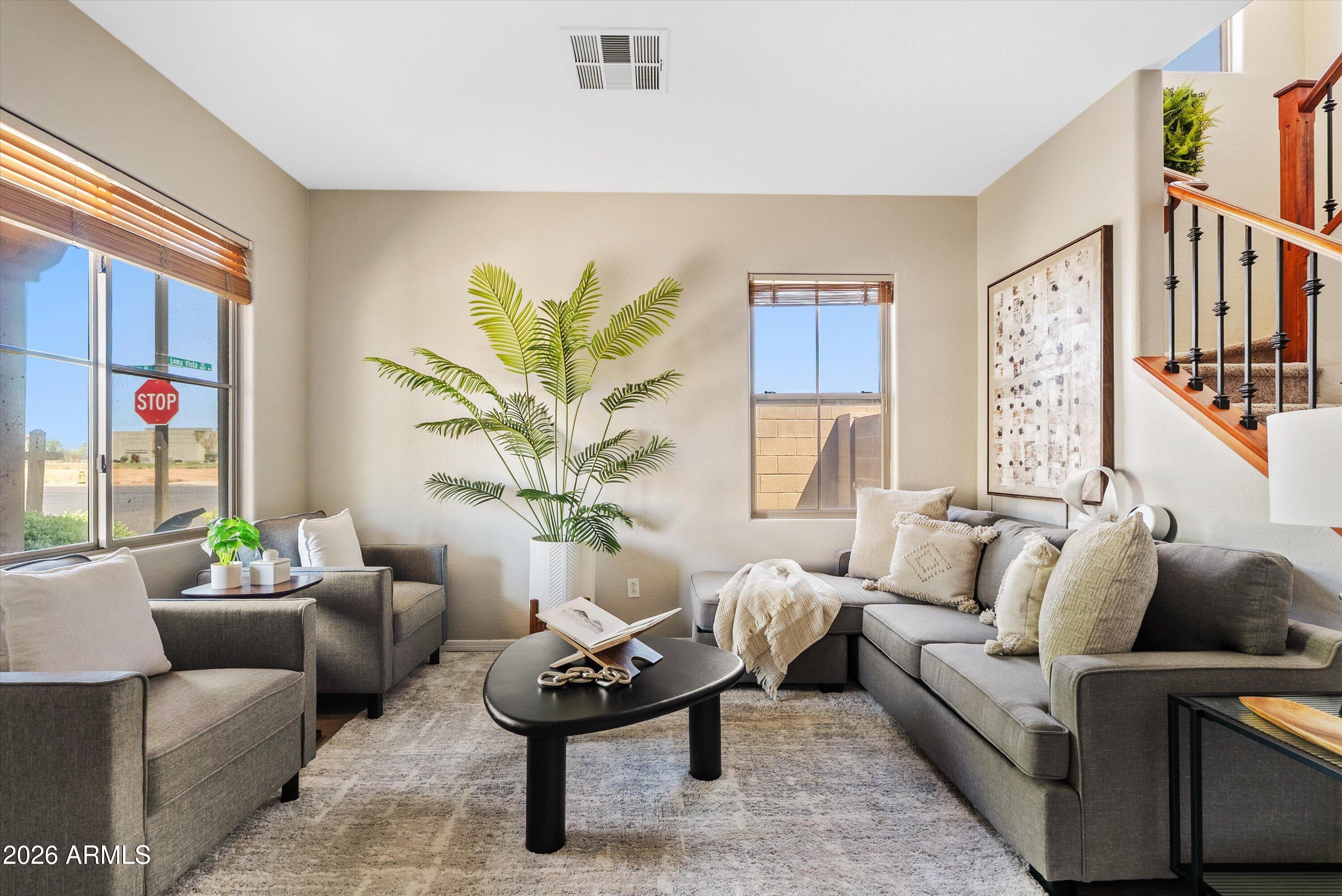 4597 E LOMA VISTA Street