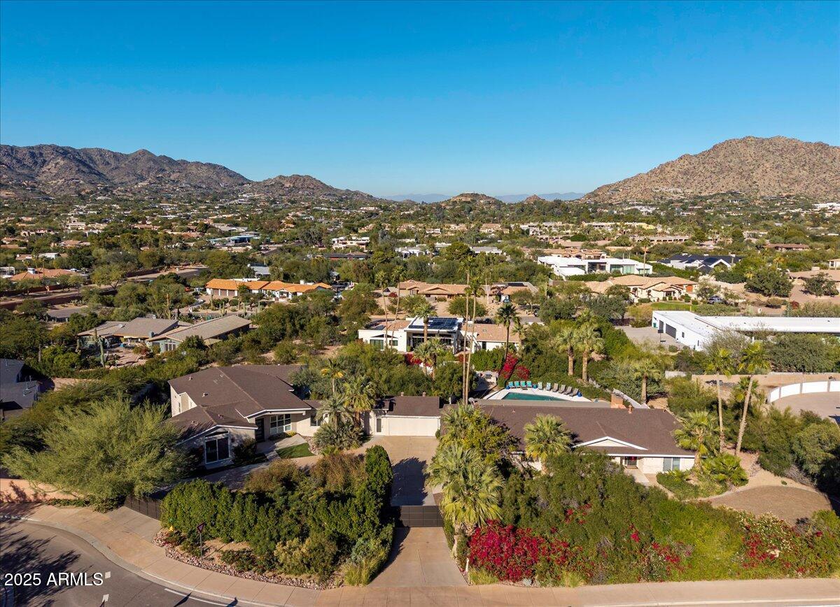 4830 E Mcdonald Drive