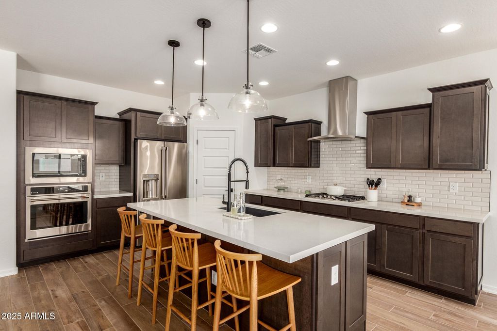 Photo of 17619 W Oregon Avenue, Litchfield Park, AZ 85340 (MLS # 6900823)