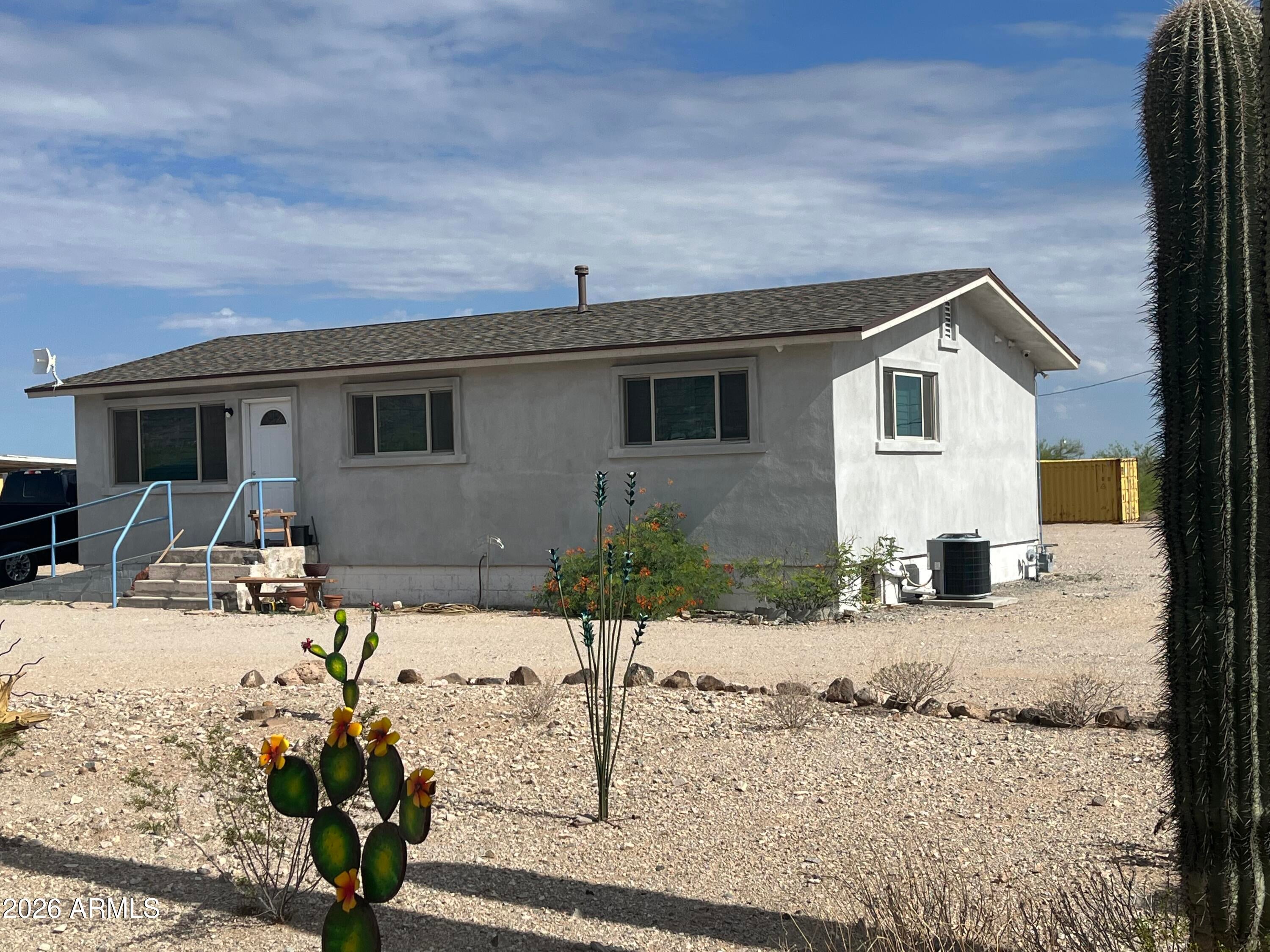 960 W SNYDER Road