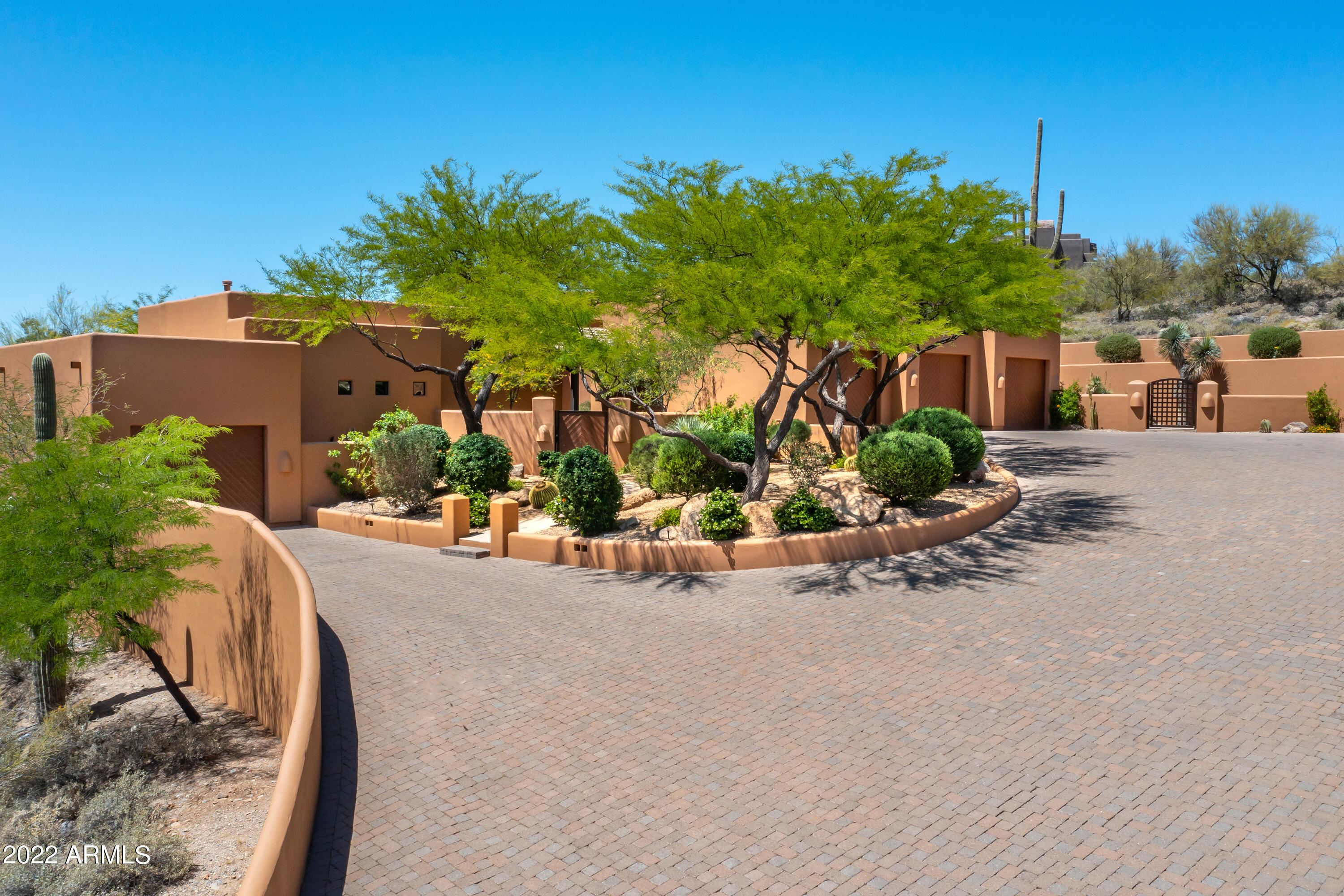 Cow Track Estates, aka Carefree Highlands - Residential