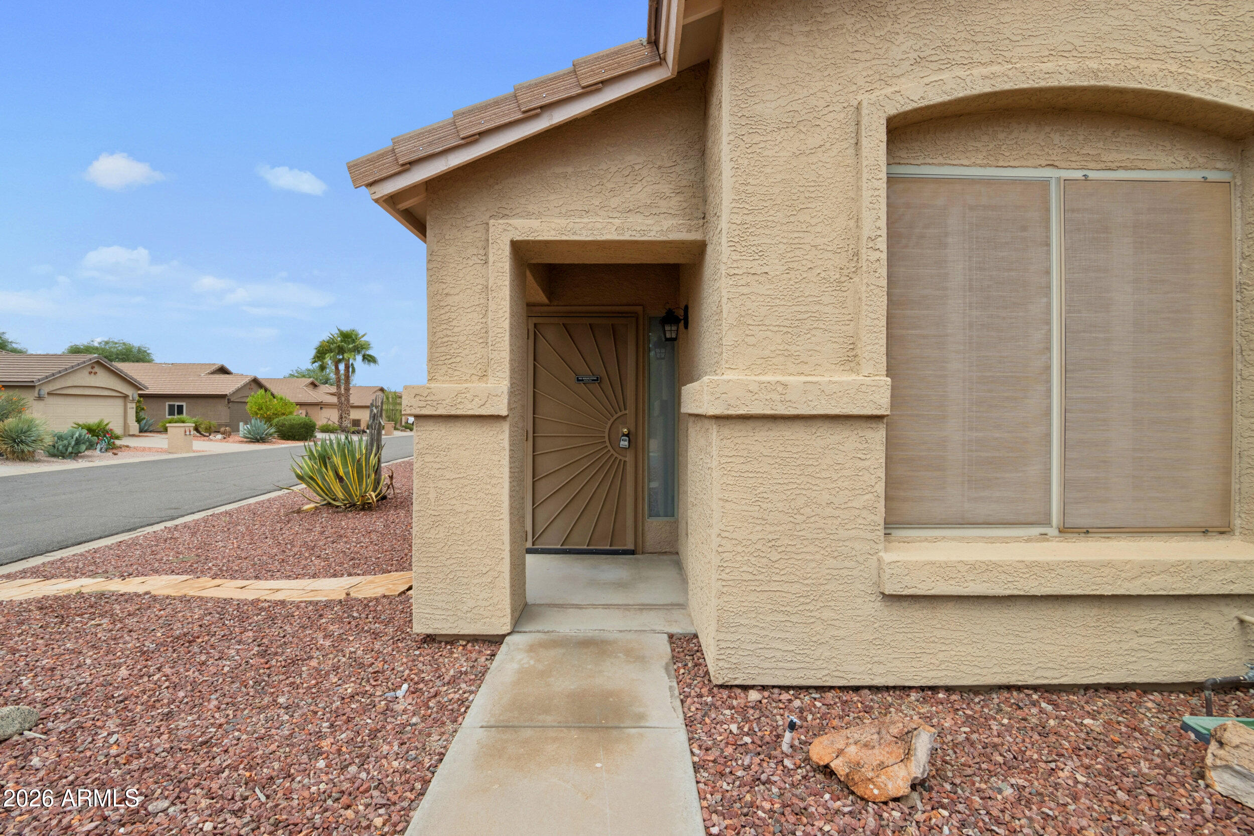 8864 E RED MOUNTAIN Lane