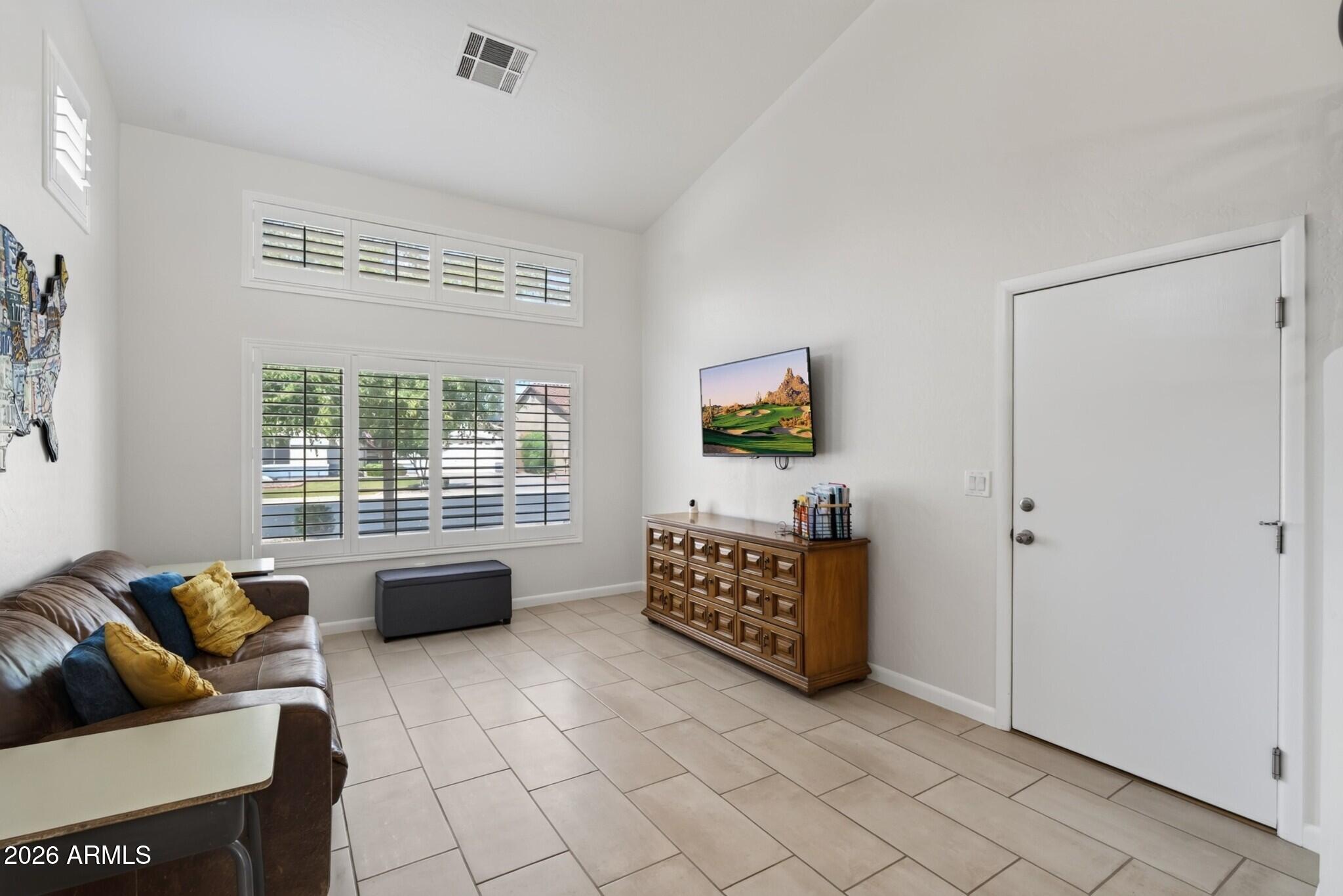 1361 E JASPER Drive