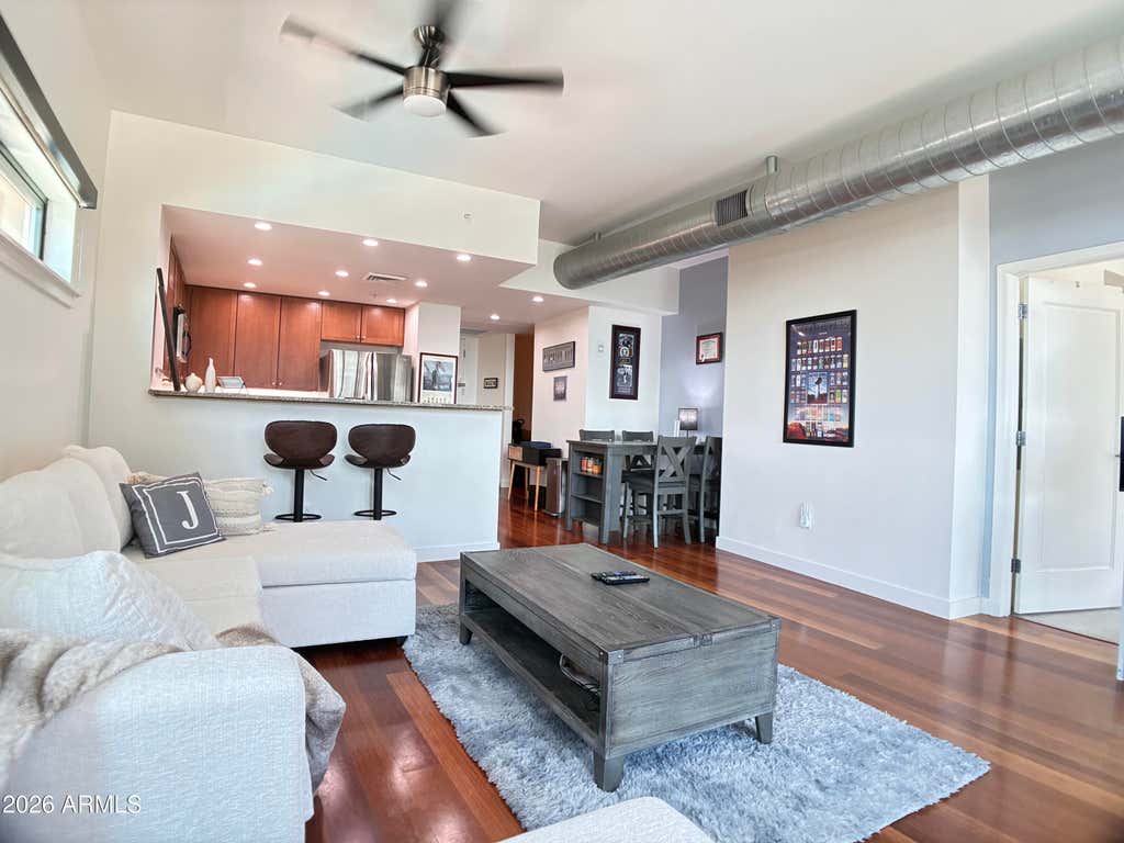 Photo of 310 S 4th Street #609, Phoenix, AZ 85004 (MLS # 7053705)