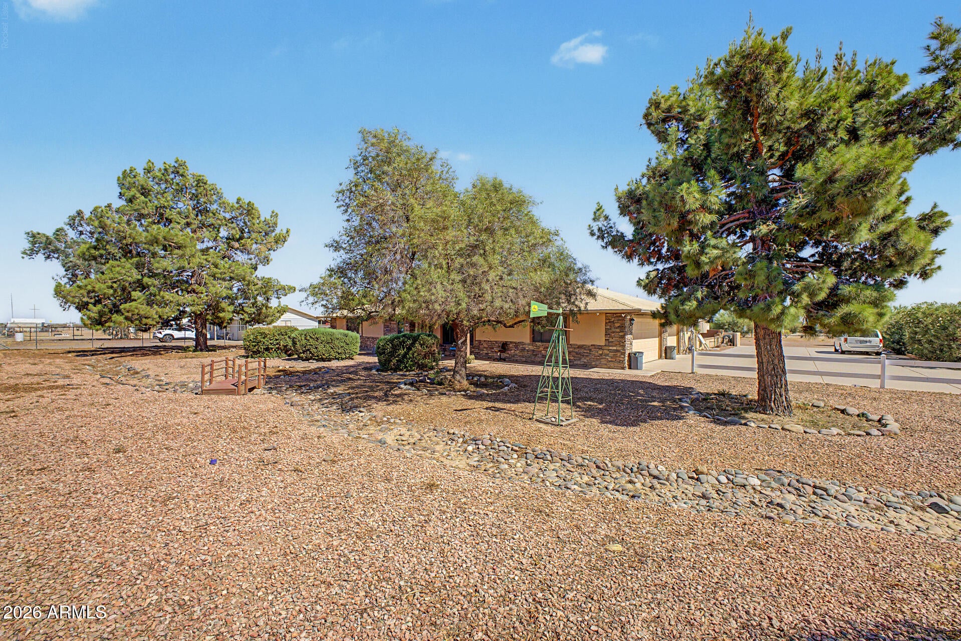 20537 W GORDON Way