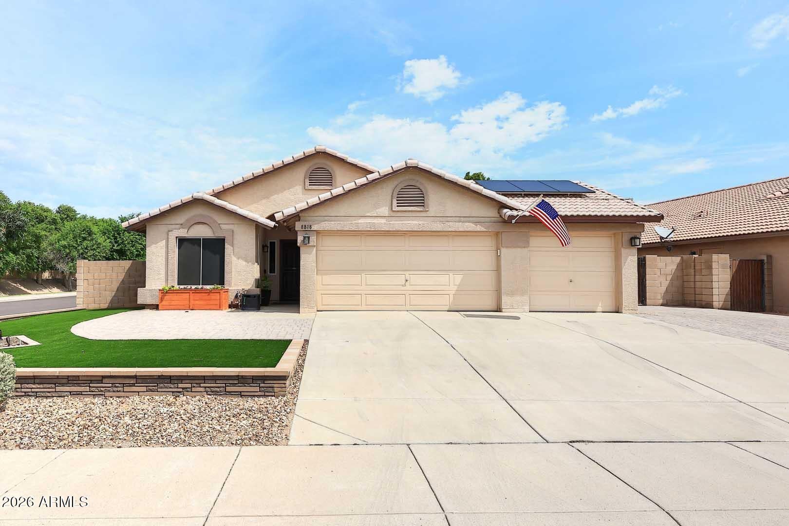 8818 W Melinda Lane