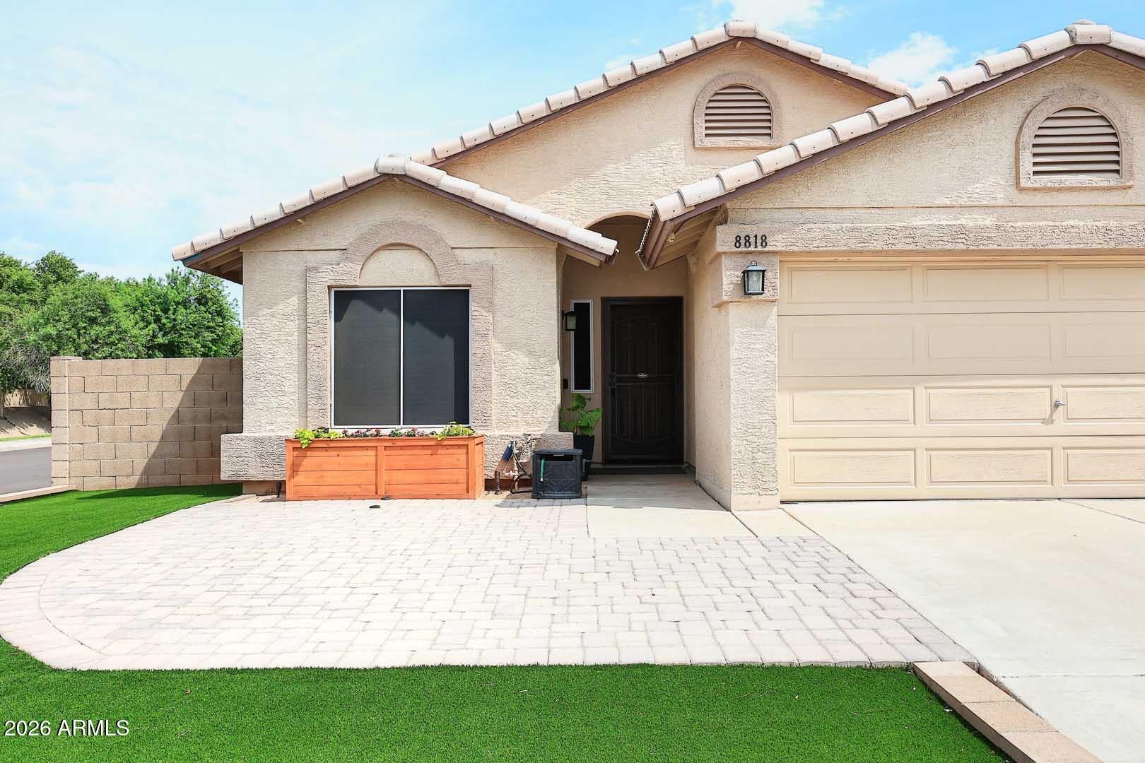 8818 W Melinda Lane