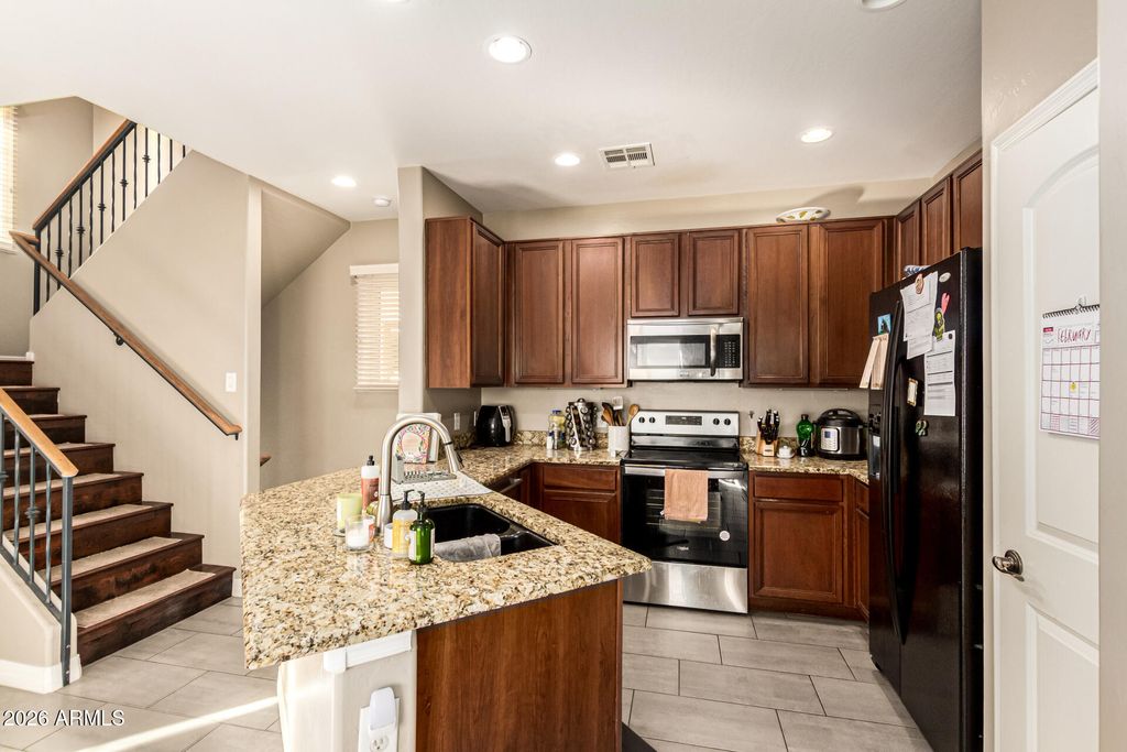 Photo of 1311 S Sabino Drive, Gilbert, AZ 85296 (MLS # 6985485)