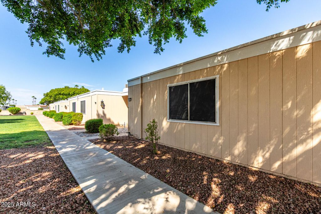 Photo of 10955 W Coggins Drive, Sun City, AZ 85351 (MLS # 6916499)