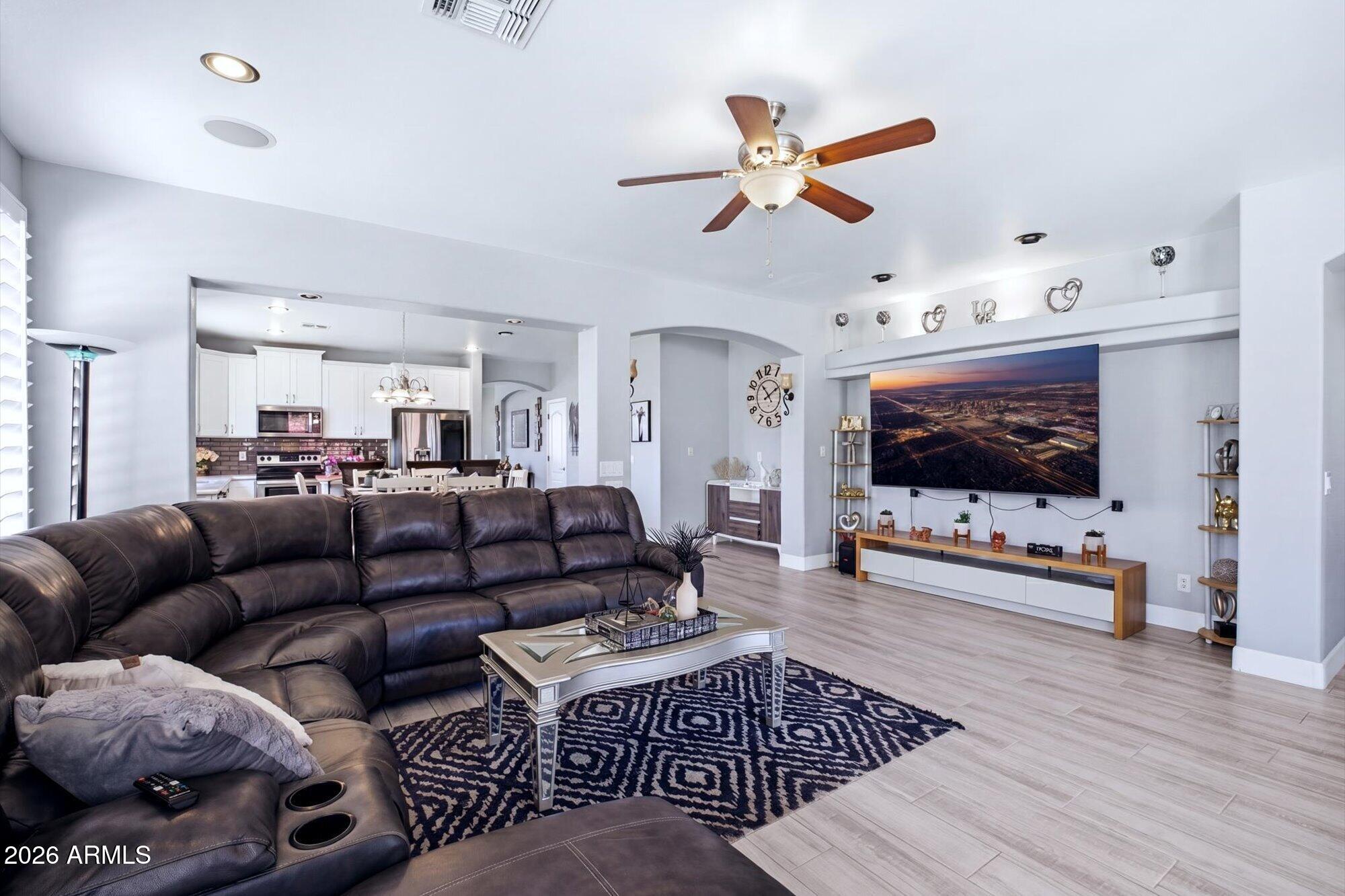 1708 W FRYE Road
