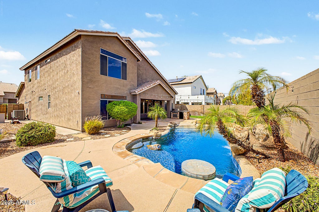 Photo of 711 N Pheasant Drive, Gilbert, AZ 85234 (MLS # 7078881)