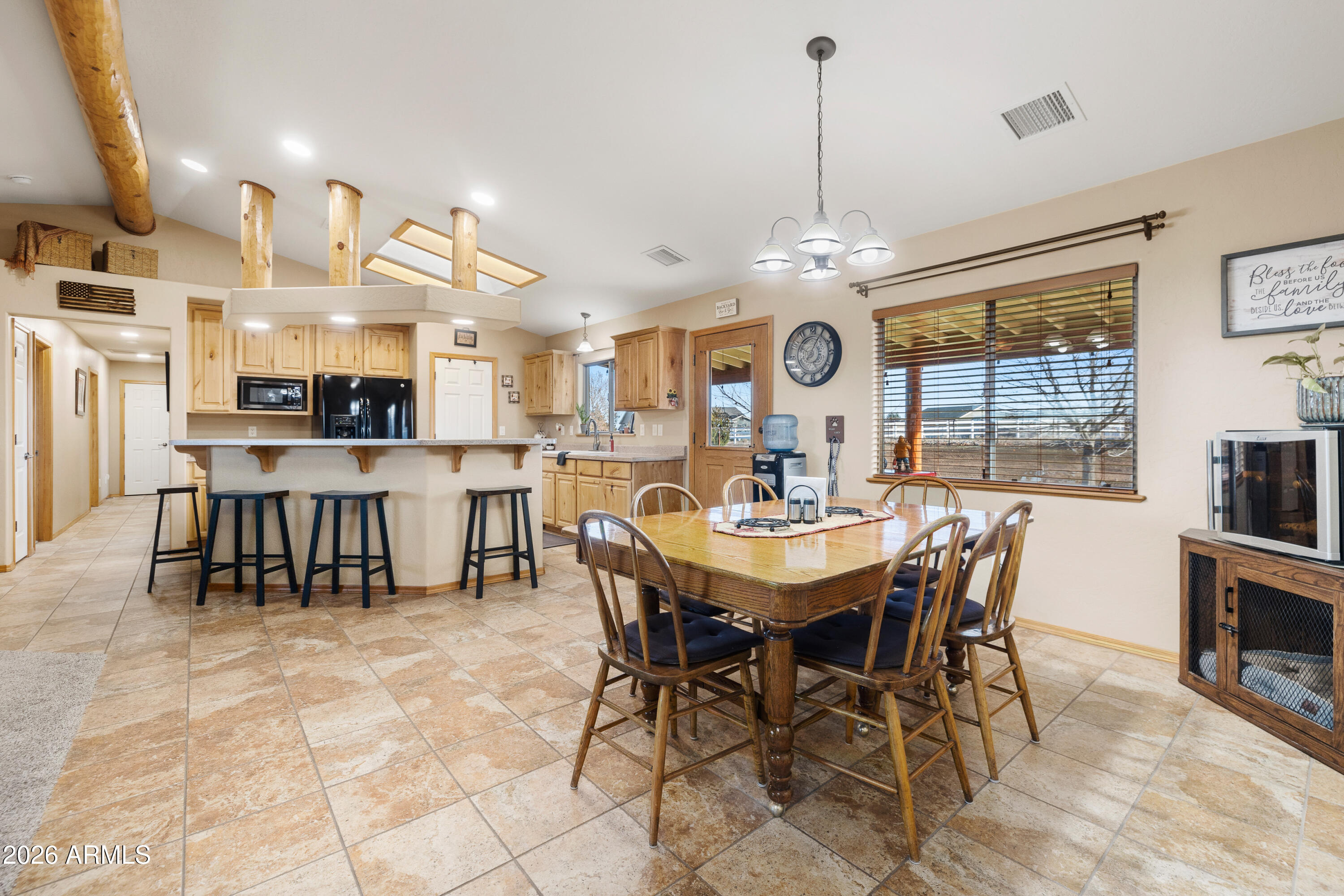 213 N Sycamore Vista Drive