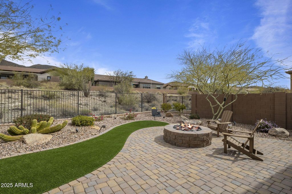 Photo of 2544 W Pumpkin Ridge Drive, Anthem, AZ 85086 (MLS # 6930789)