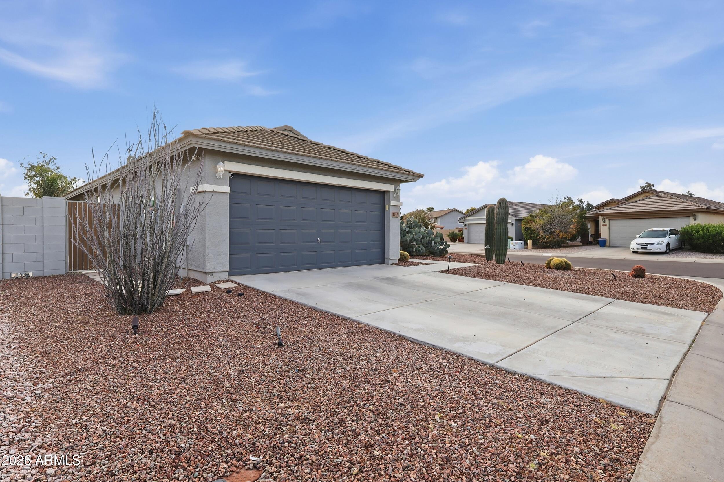 2013 W Prospector Way