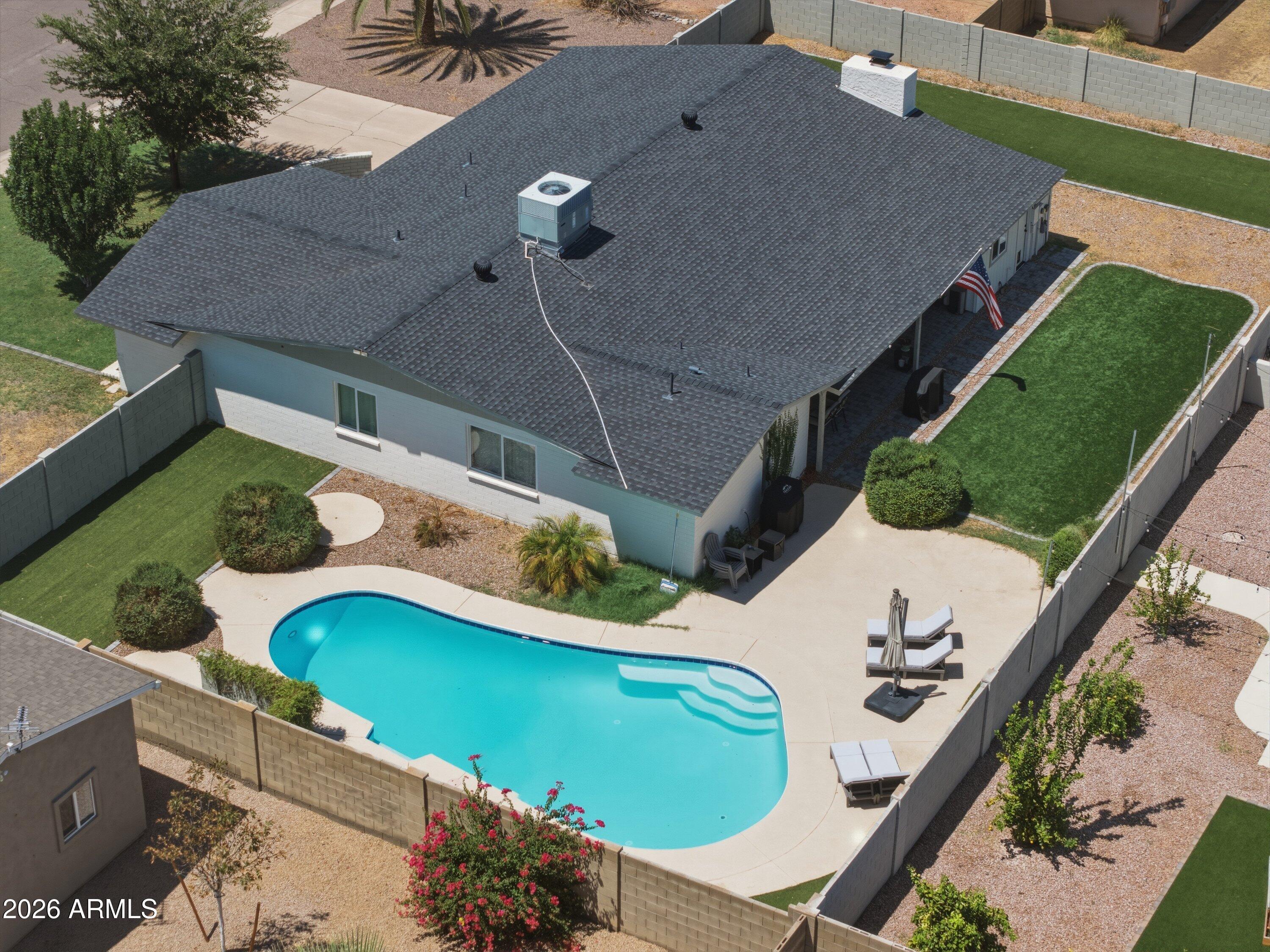 5050 E PARADISE Drive