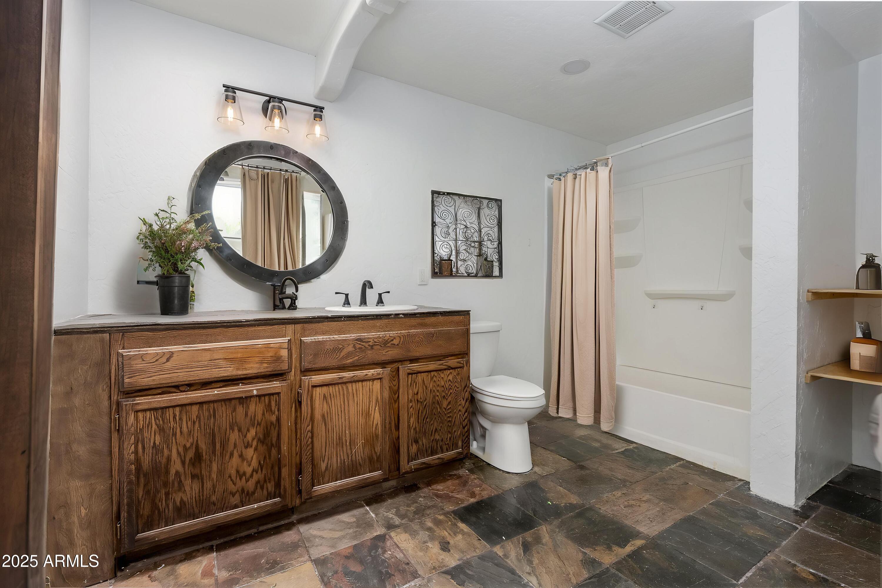 Cornville, Arizona 86325, United States, 2 Bedrooms Bedrooms, ,1 BathroomBathrooms,Residential,Active,182713