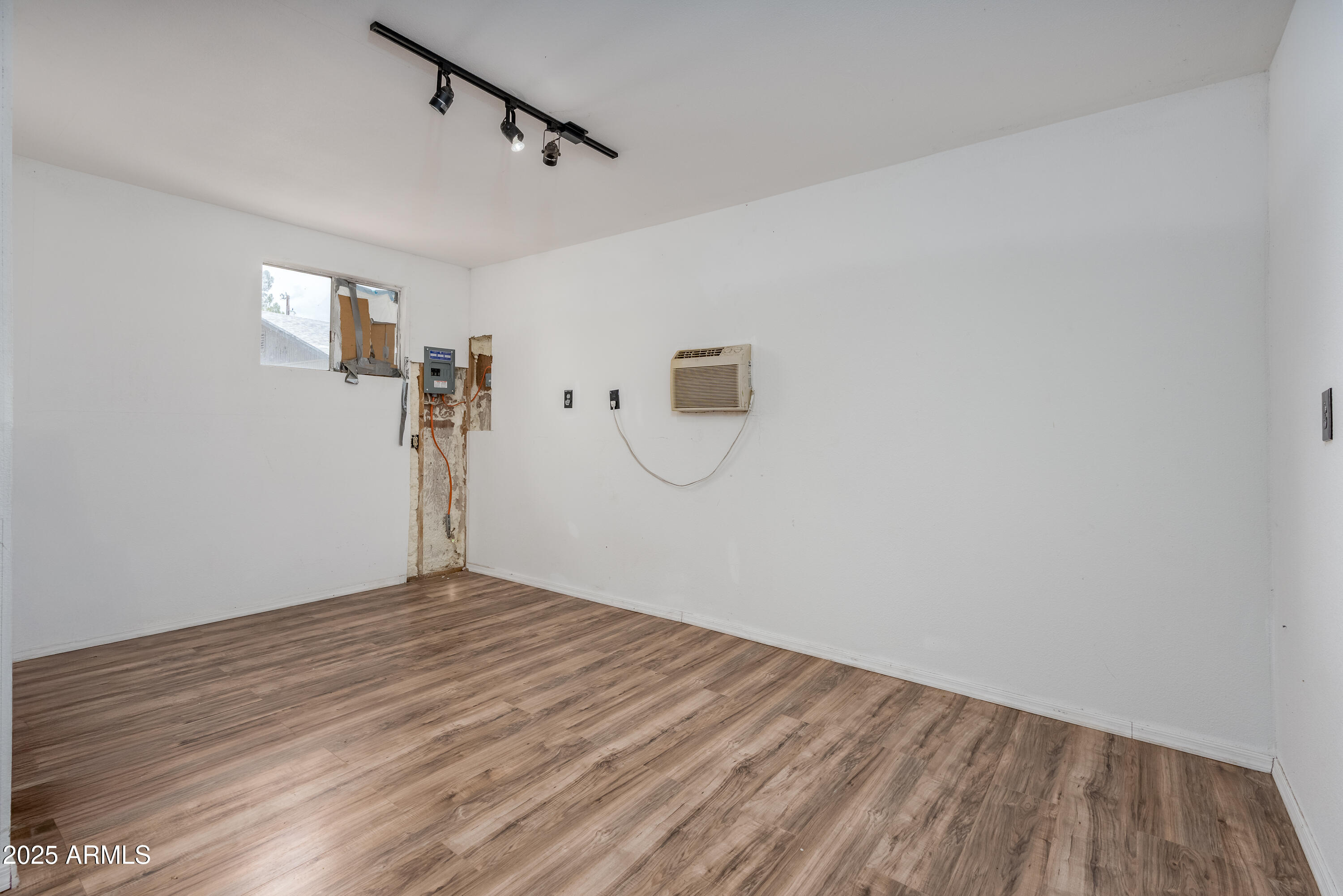 Cornville, Arizona 86325, United States, 2 Bedrooms Bedrooms, ,1 BathroomBathrooms,Residential,Active,182713