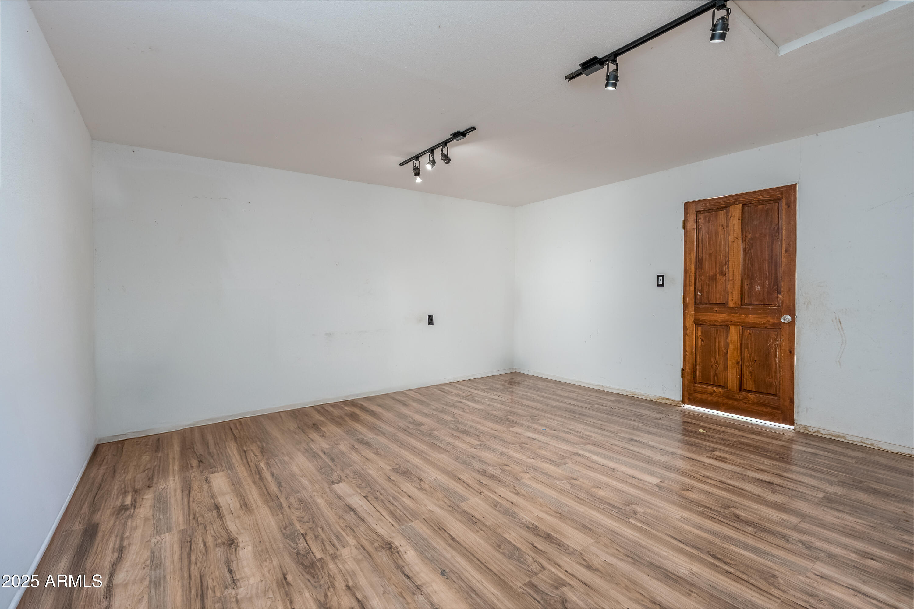 Cornville, Arizona 86325, United States, 2 Bedrooms Bedrooms, ,1 BathroomBathrooms,Residential,Active,182713