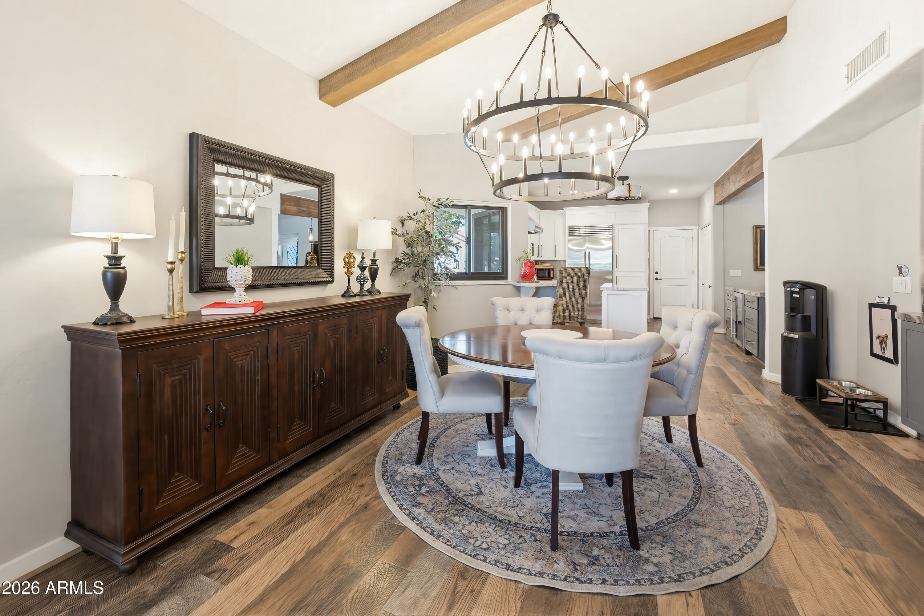 4746 N GREENVIEW Circle W