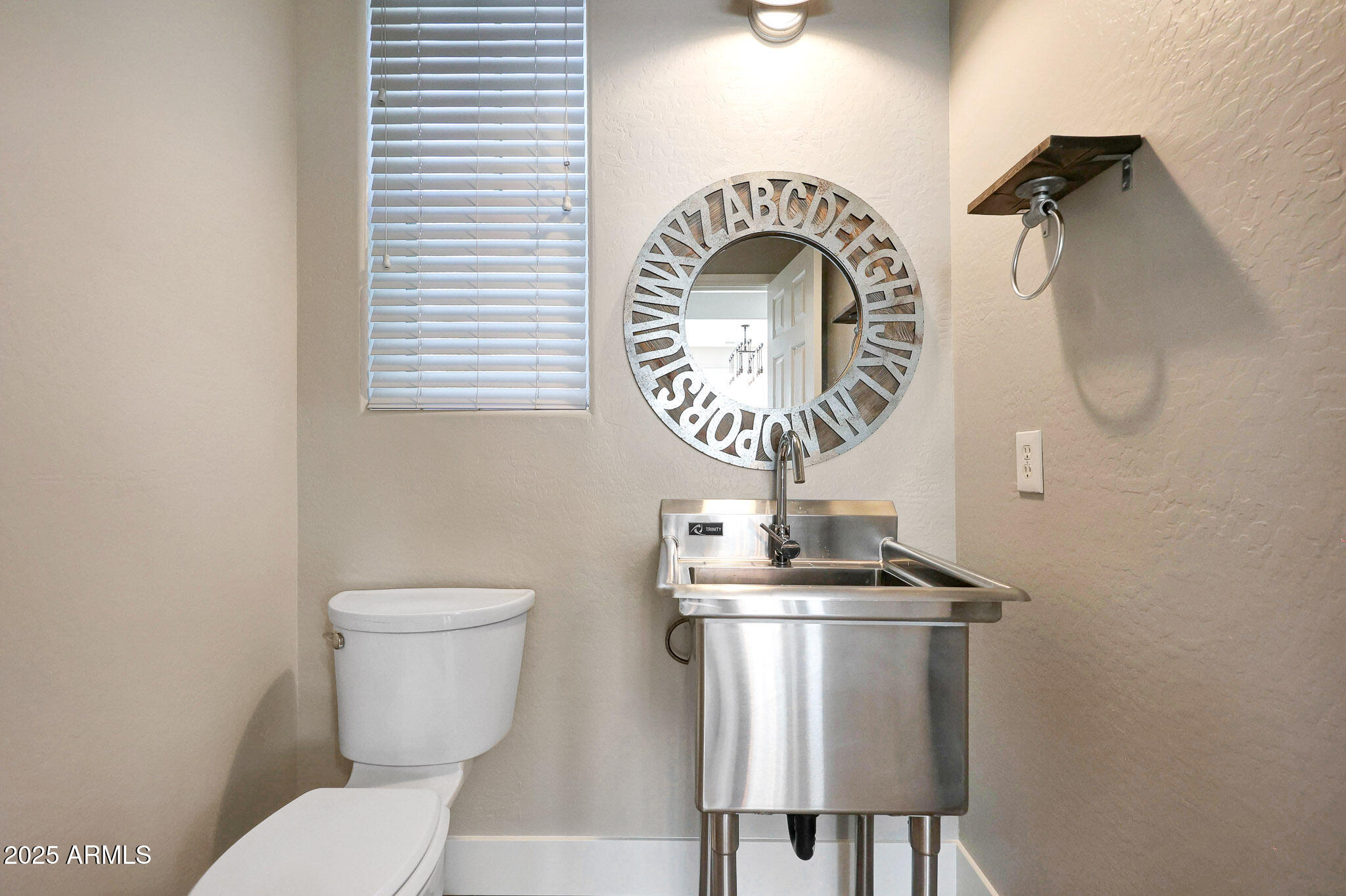 21134 W GREEN Street