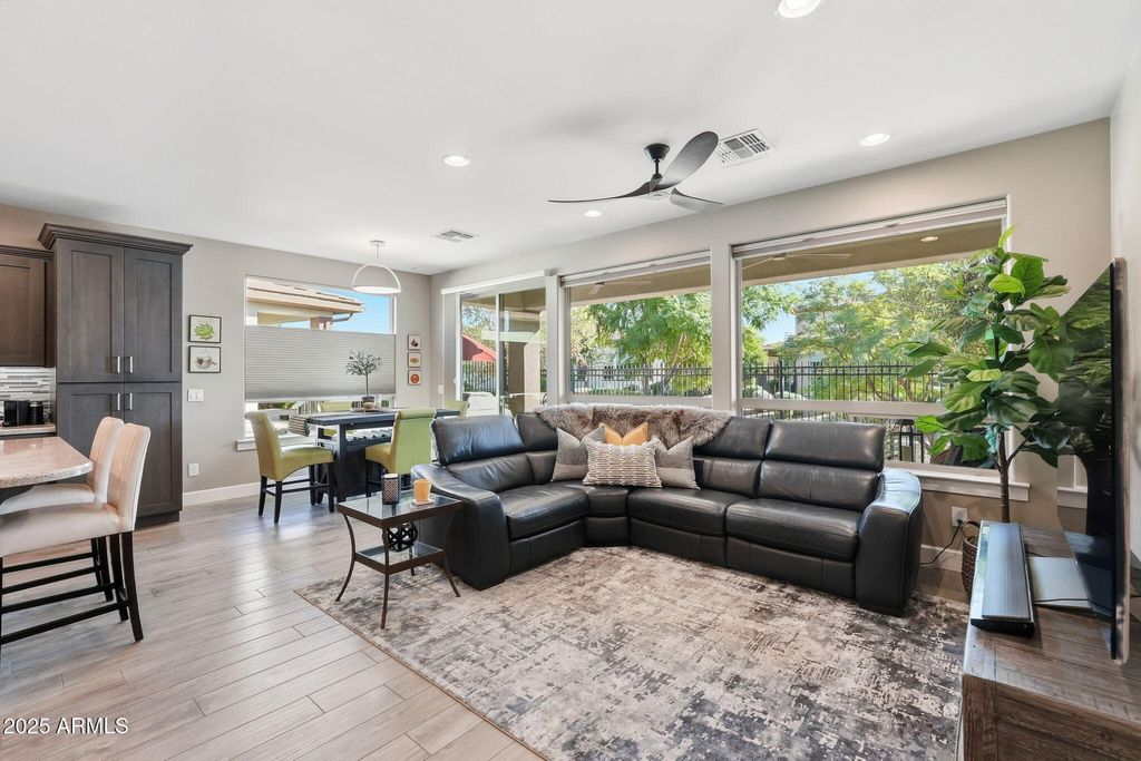 Photo of 875 E Verde Boulevard, Queen Creek, AZ 85140 (MLS # 6947627)