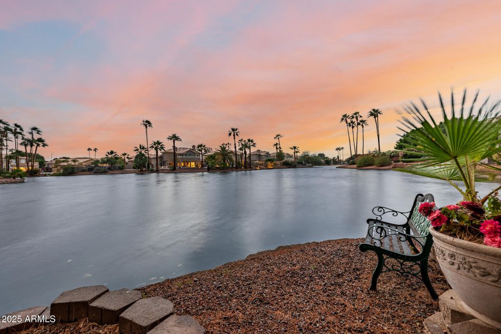Photo of 6127 W Donald Drive, Glendale, AZ 85310 (MLS # 6932258)