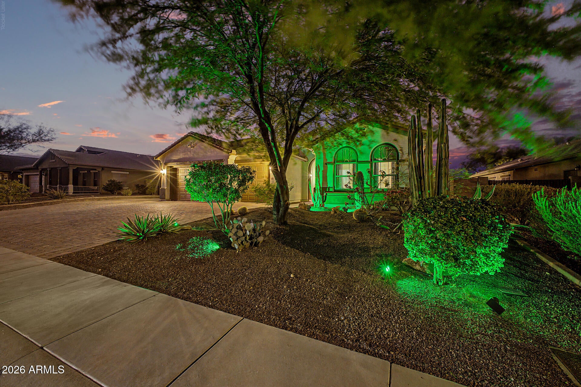 4916 W OLD WEST Trail