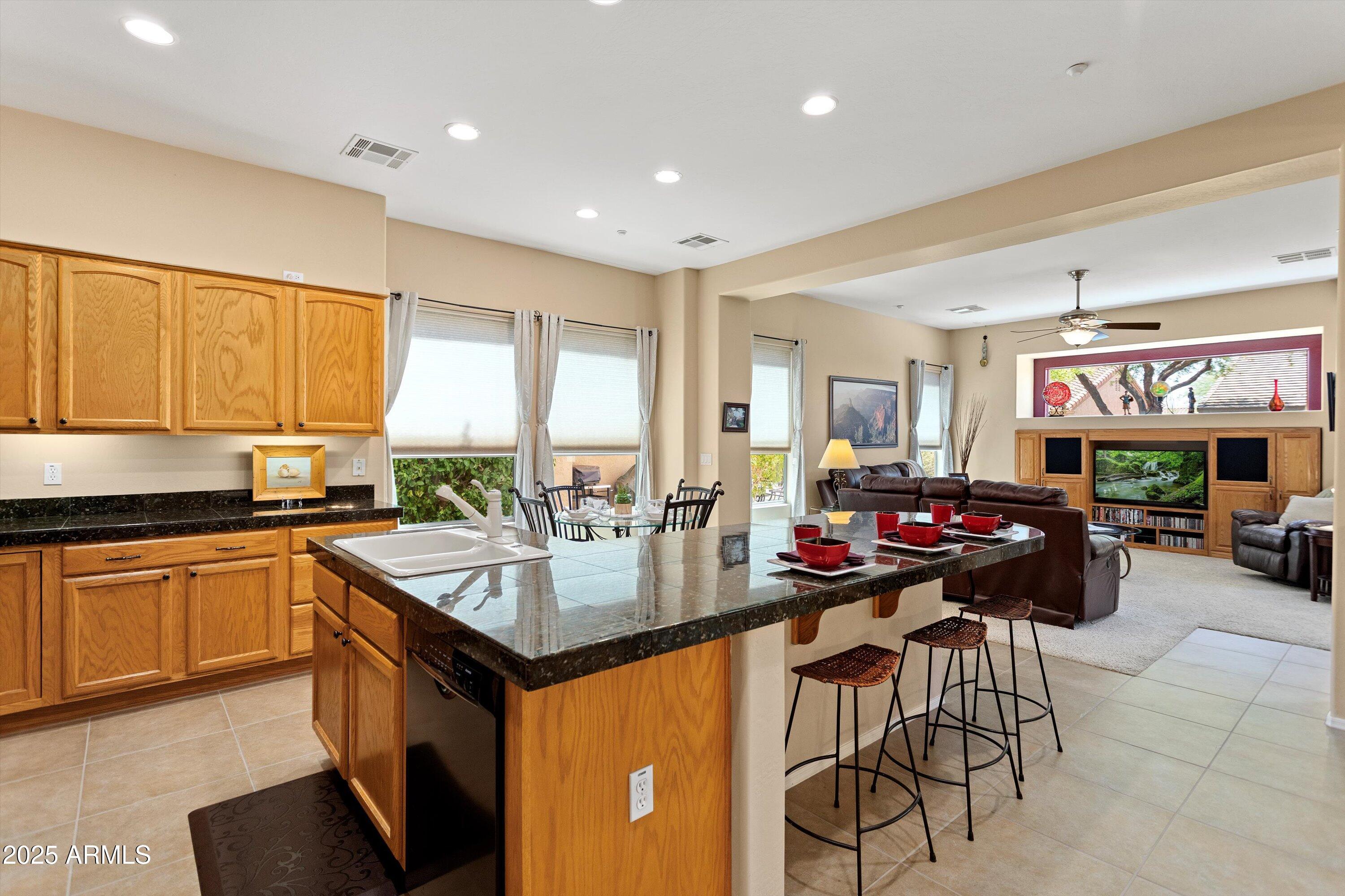 12379 W HEDGE HOG Place