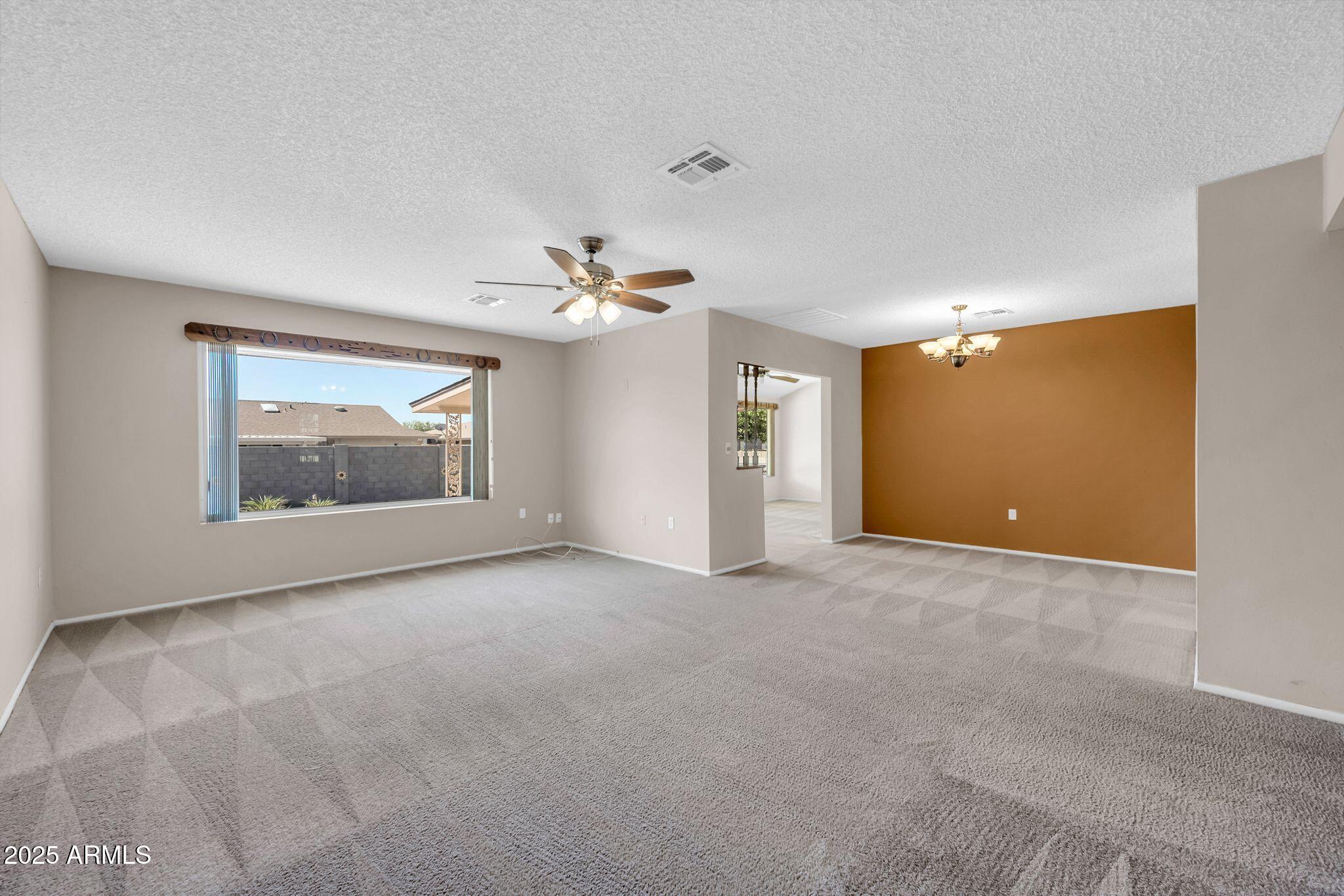 10739 W SARATOGA Circle