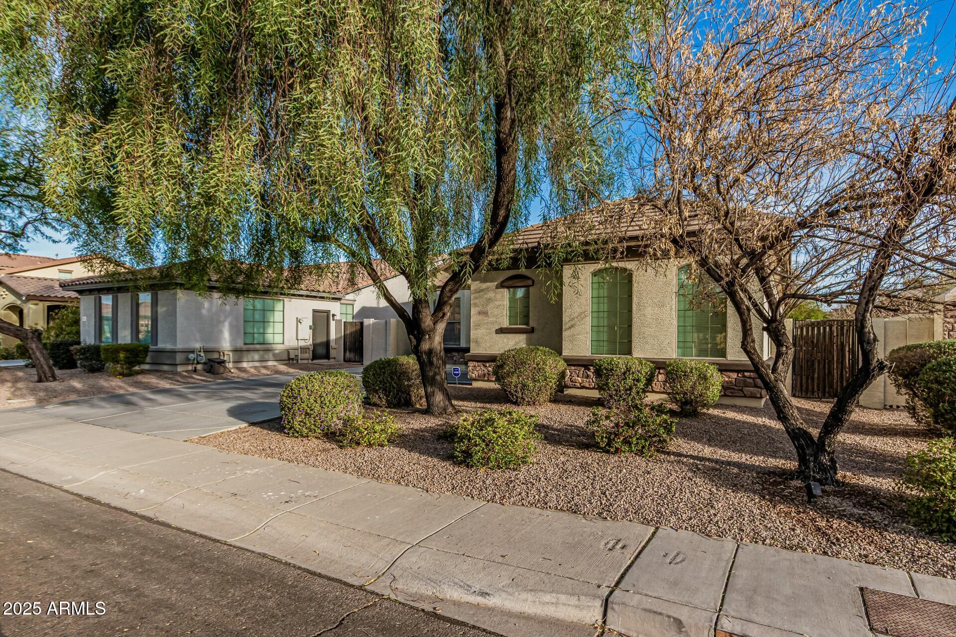 3080 E PALMDALE Lane