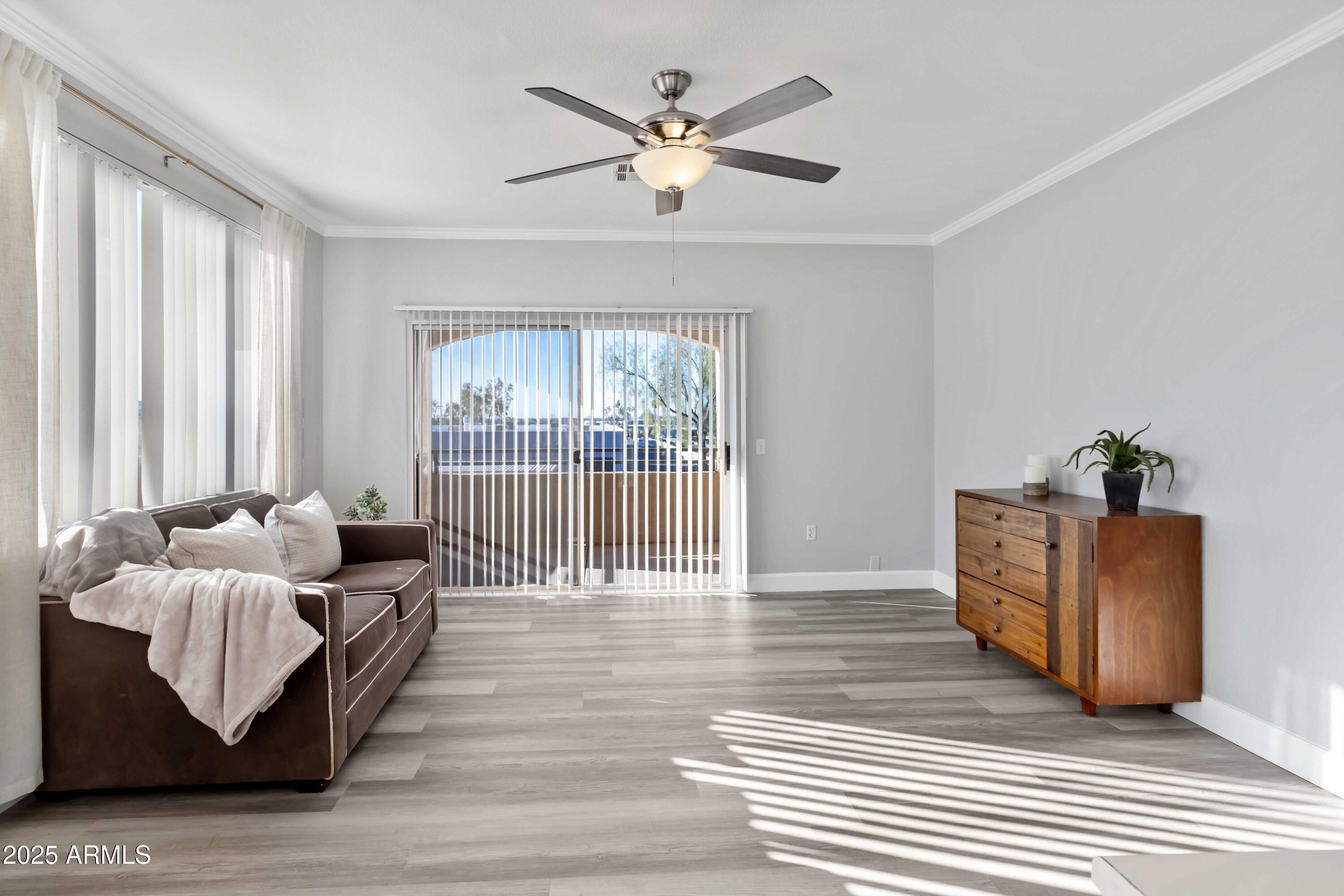 5401 E VAN BUREN Street 2072