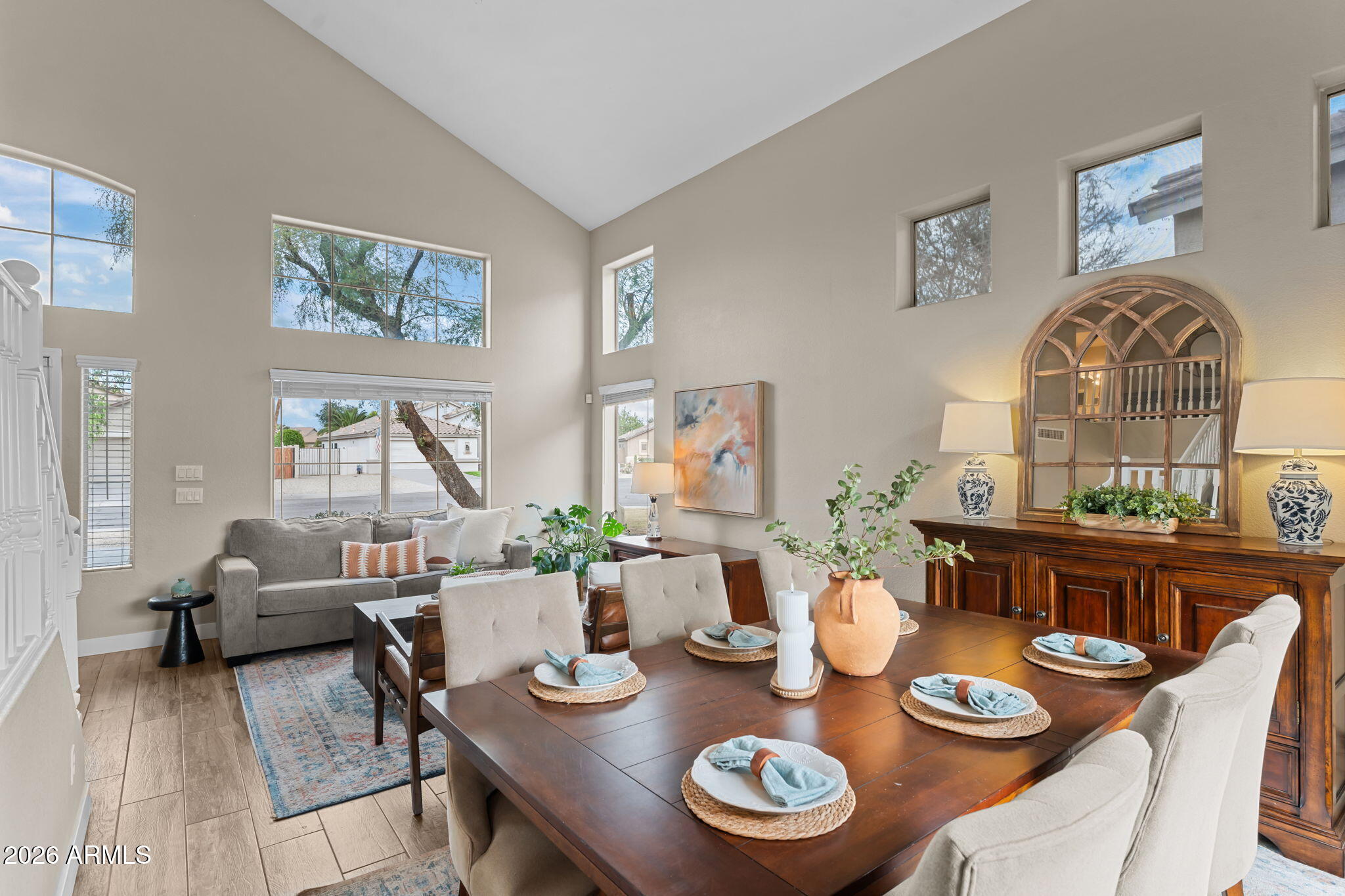 2305 E CHERRY HILLS Place