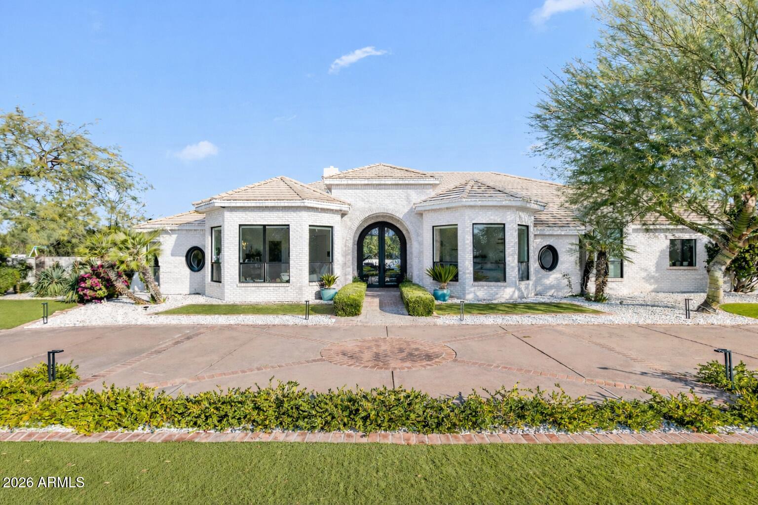 6848 E MEADOWLARK Lane