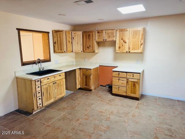 136 E PASEO DE GOLF --