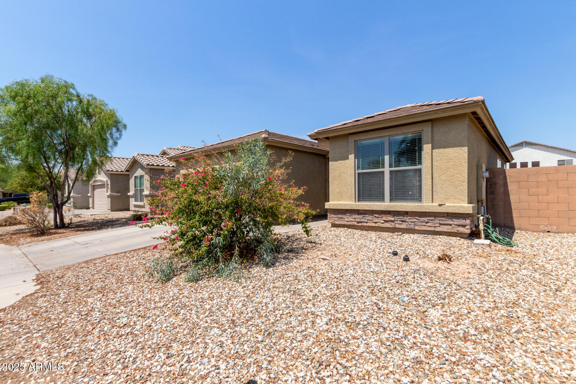 10012 W ODEUM Lane