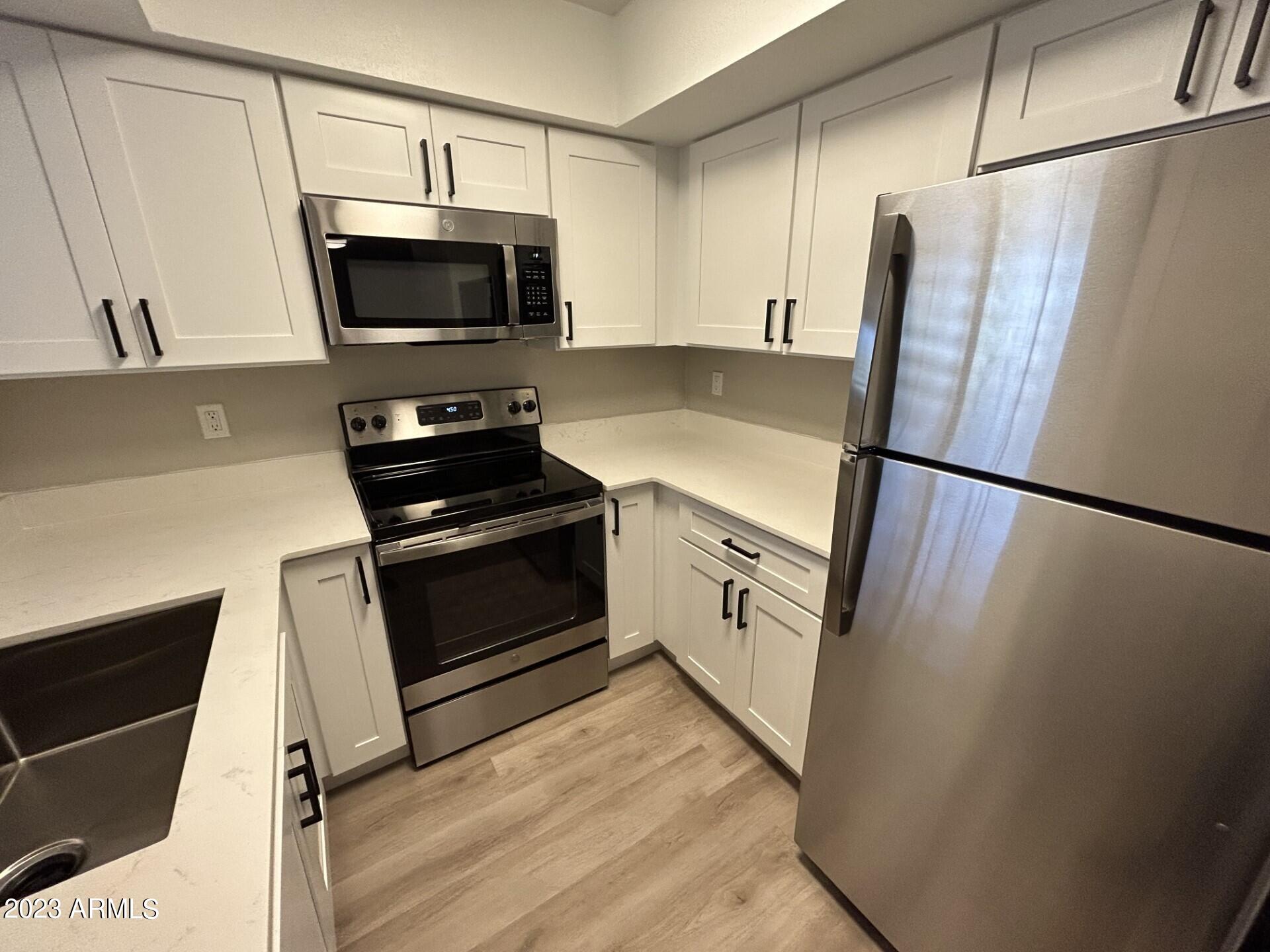 8550 E MCDOWELL Road 2