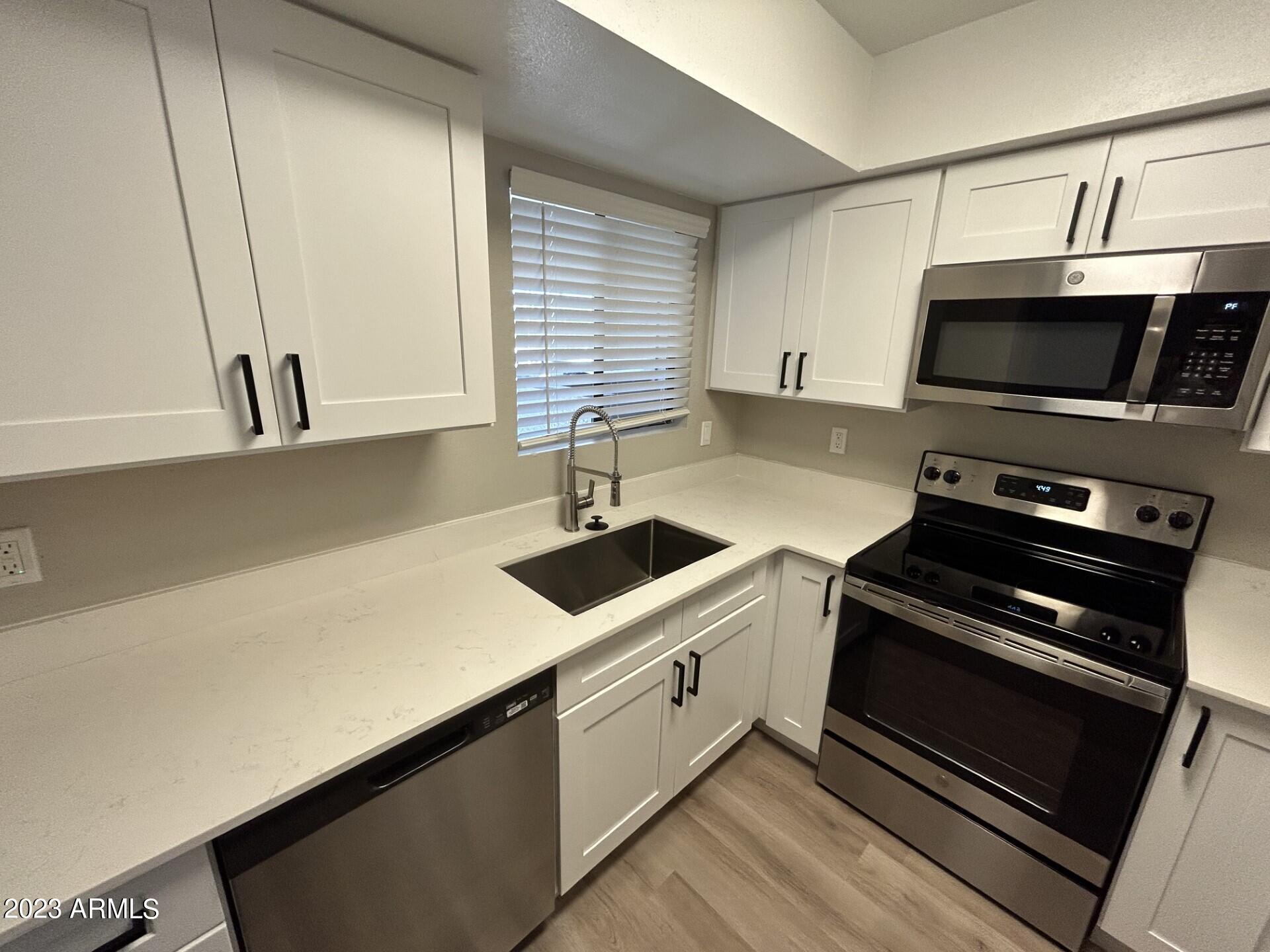 8550 E MCDOWELL Road 2