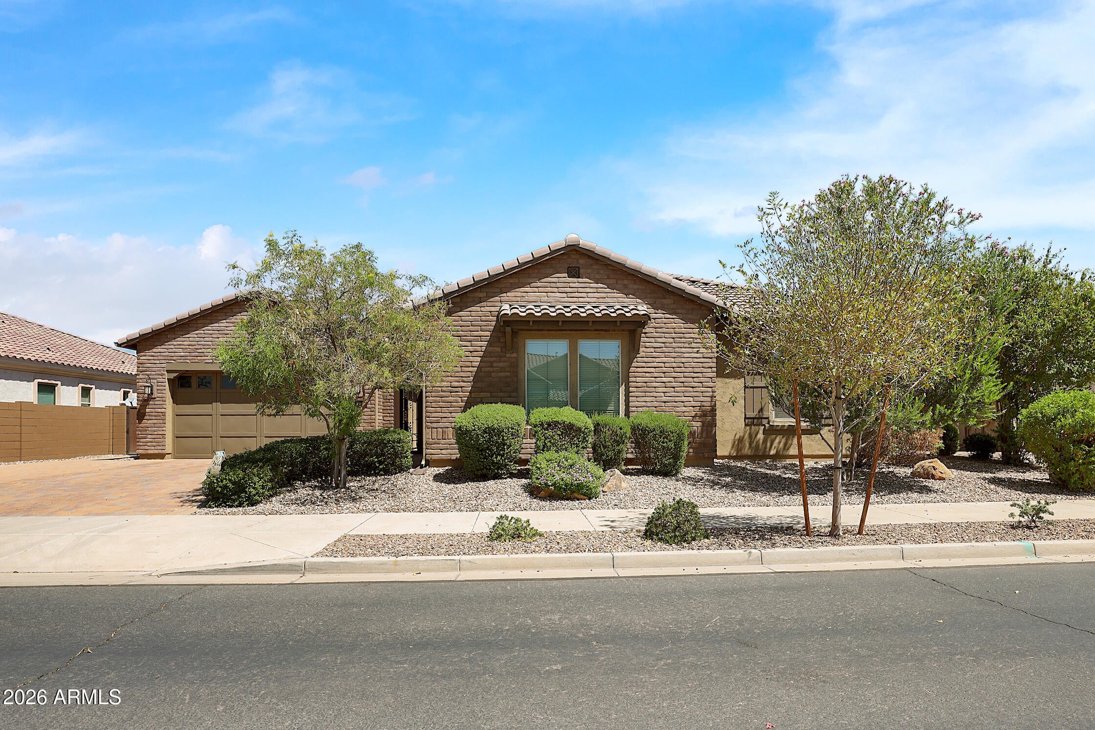 22332 E MAYA Road