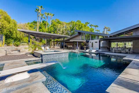 Photo of 4306 E Desert Crest Drive, Paradise Valley, AZ 85253 (MLS # 6922894)