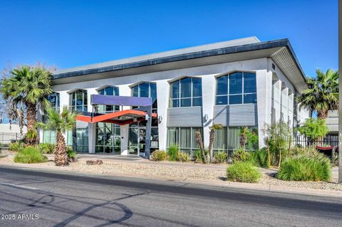 2502 E WASHINGTON Street Phoenix AZ 85034
