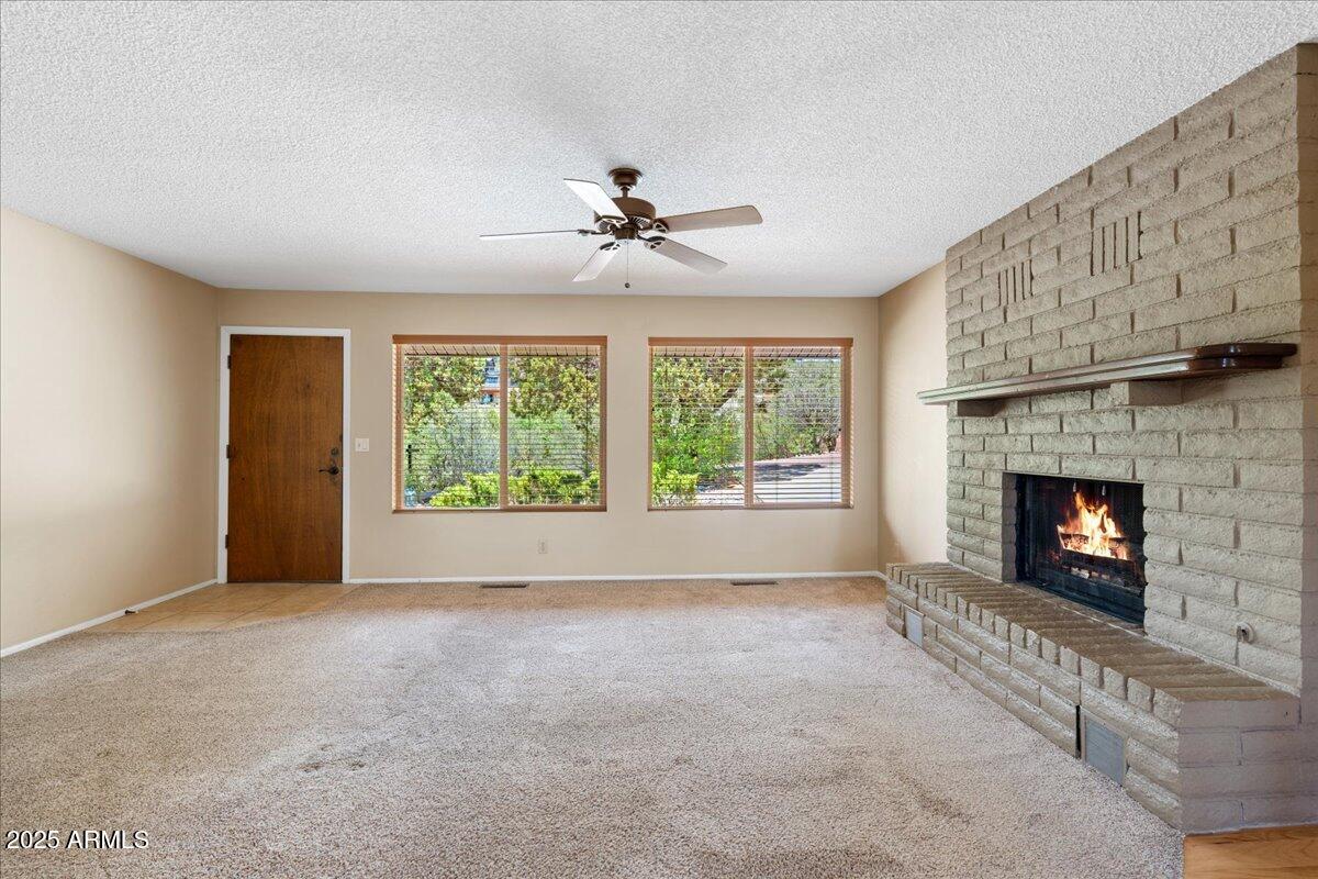 416 Hillcrest Drive