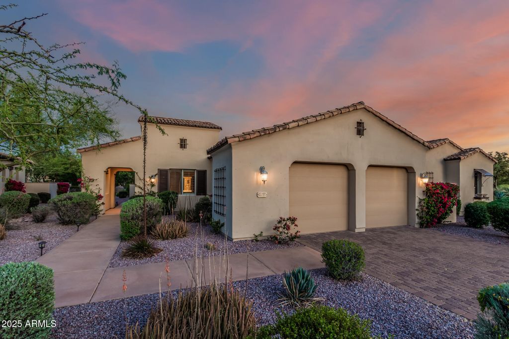 Photo of 3111 S First Water Lane, Gold Canyon, AZ 85118 (MLS # 6921201)