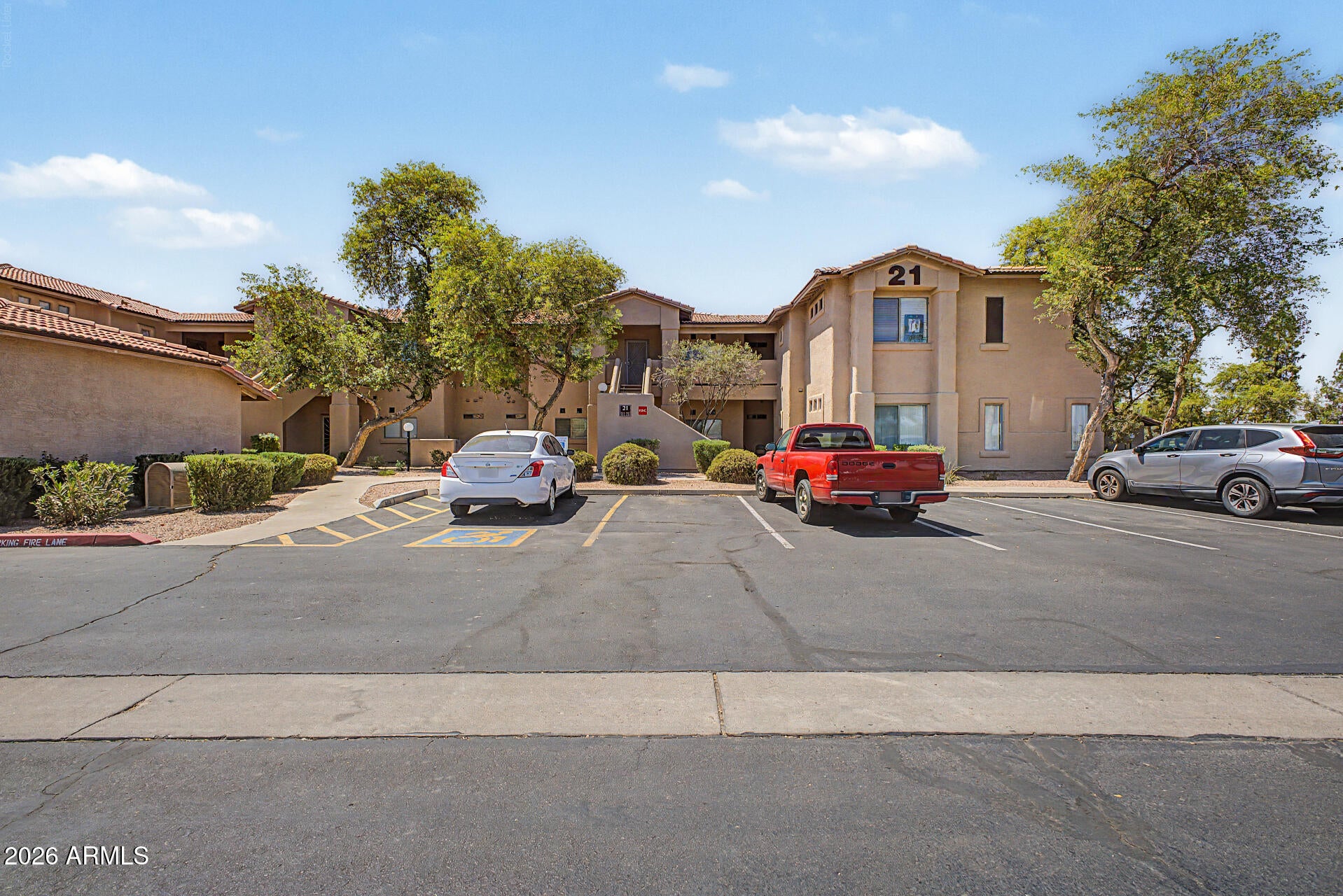 1351 N PLEASANT Drive 2112