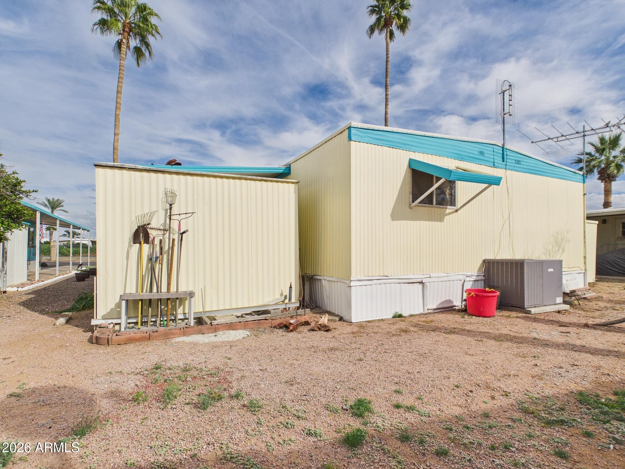 Twin Knolls Mobile home villa - 55+ Age Restriction - Residential