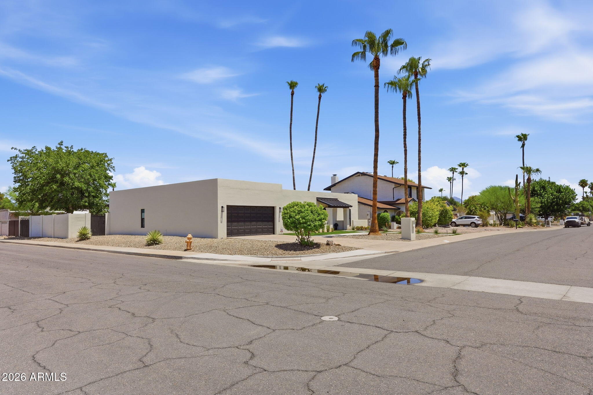 5040 E COLUMBINE Drive
